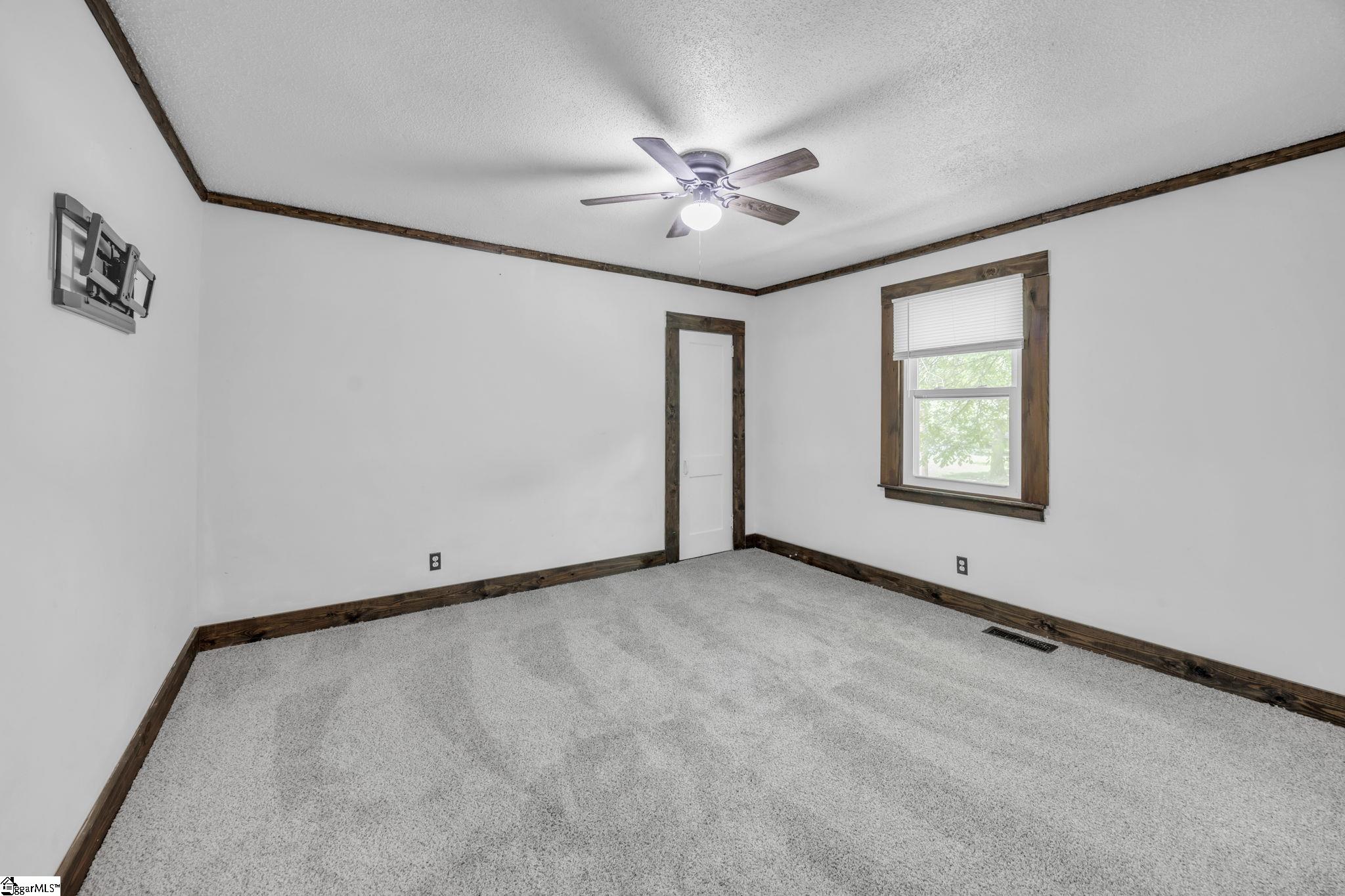 104 Herd, Belton, South Carolina image 16