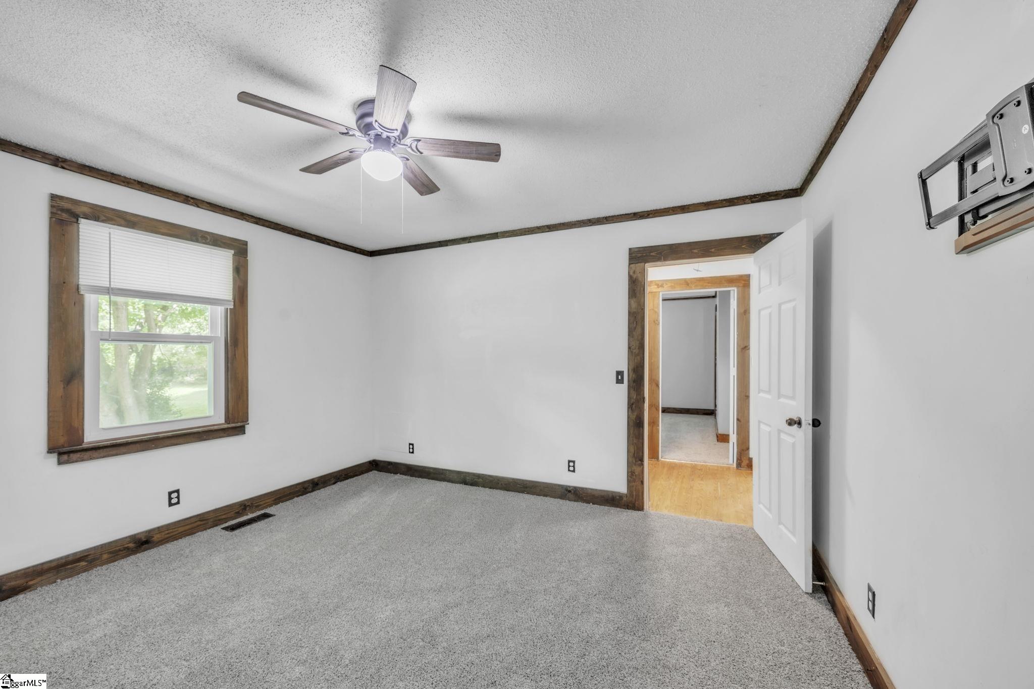104 Herd, Belton, South Carolina image 17