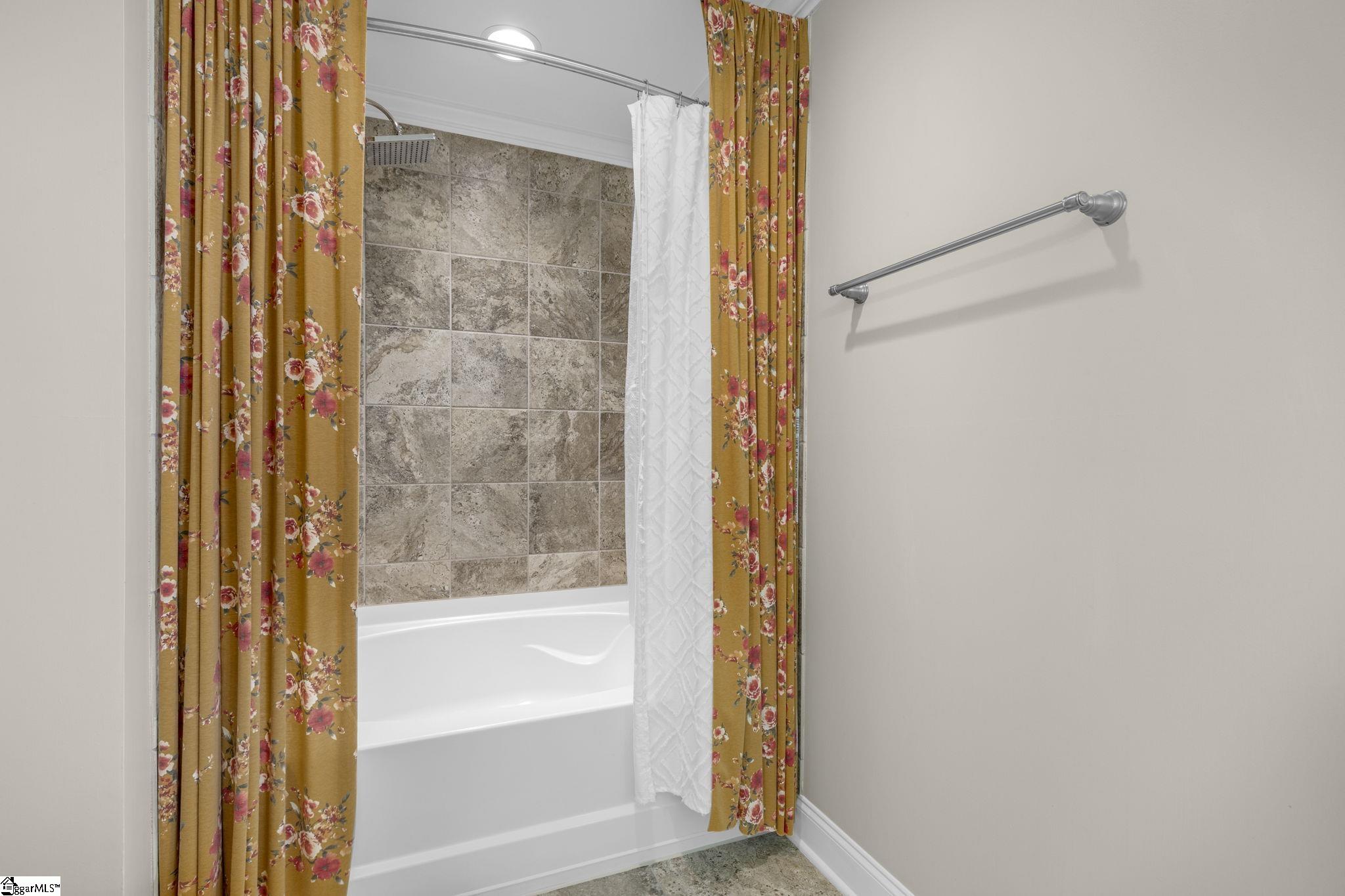 121 Lowe, Piedmont, South Carolina image 19