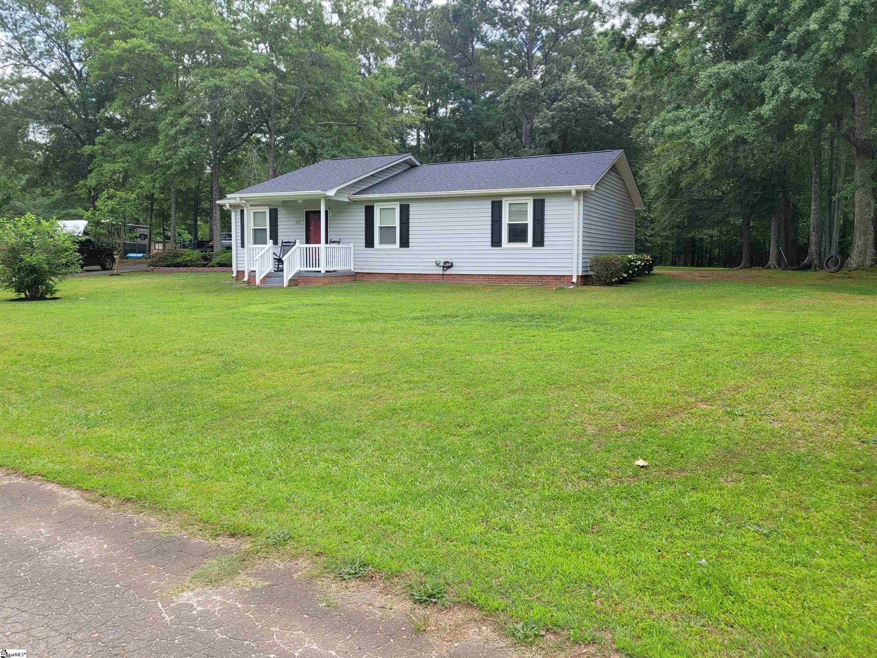242 Lewis, Williamston, South Carolina image 2