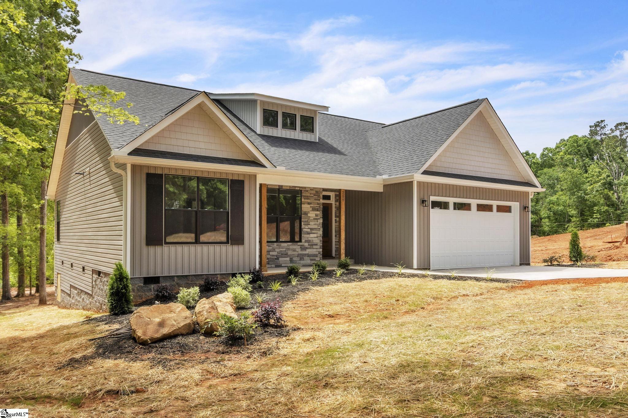 208 Coker, Greenwood, South Carolina image 2