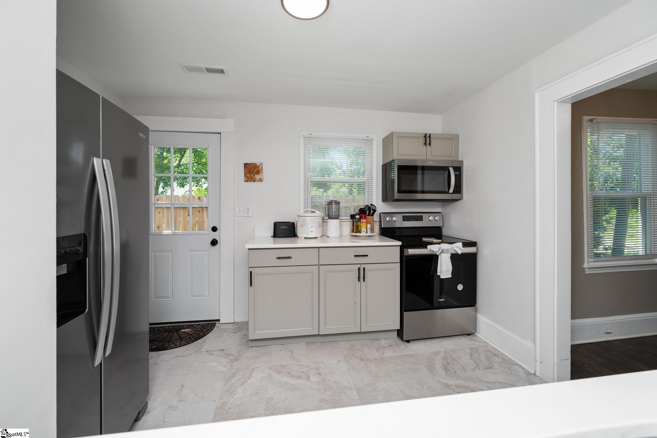 120 Aladdin, Greenville, South Carolina image 12