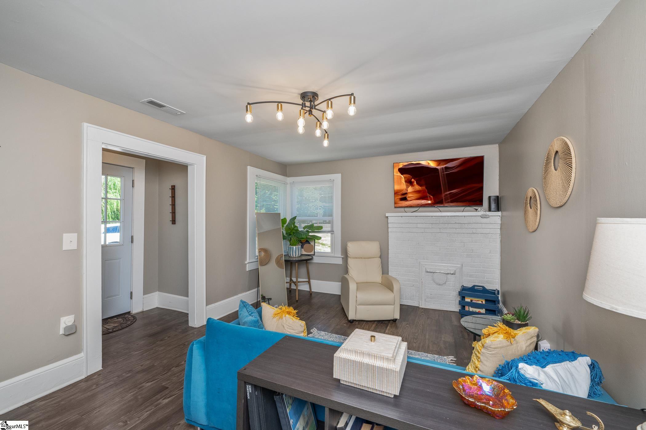 120 Aladdin, Greenville, South Carolina image 3