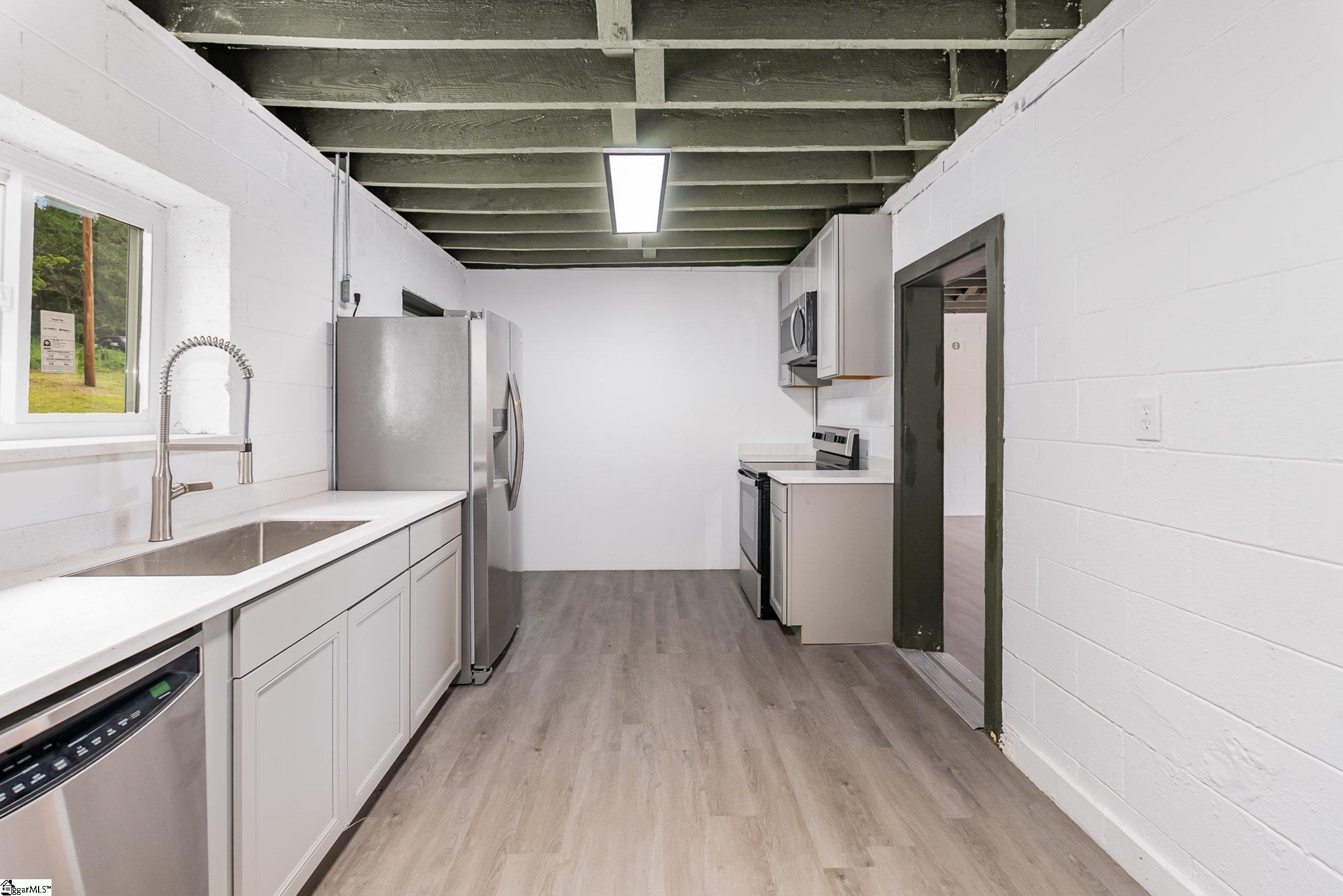 412 Flat, Buffalo, South Carolina image 6