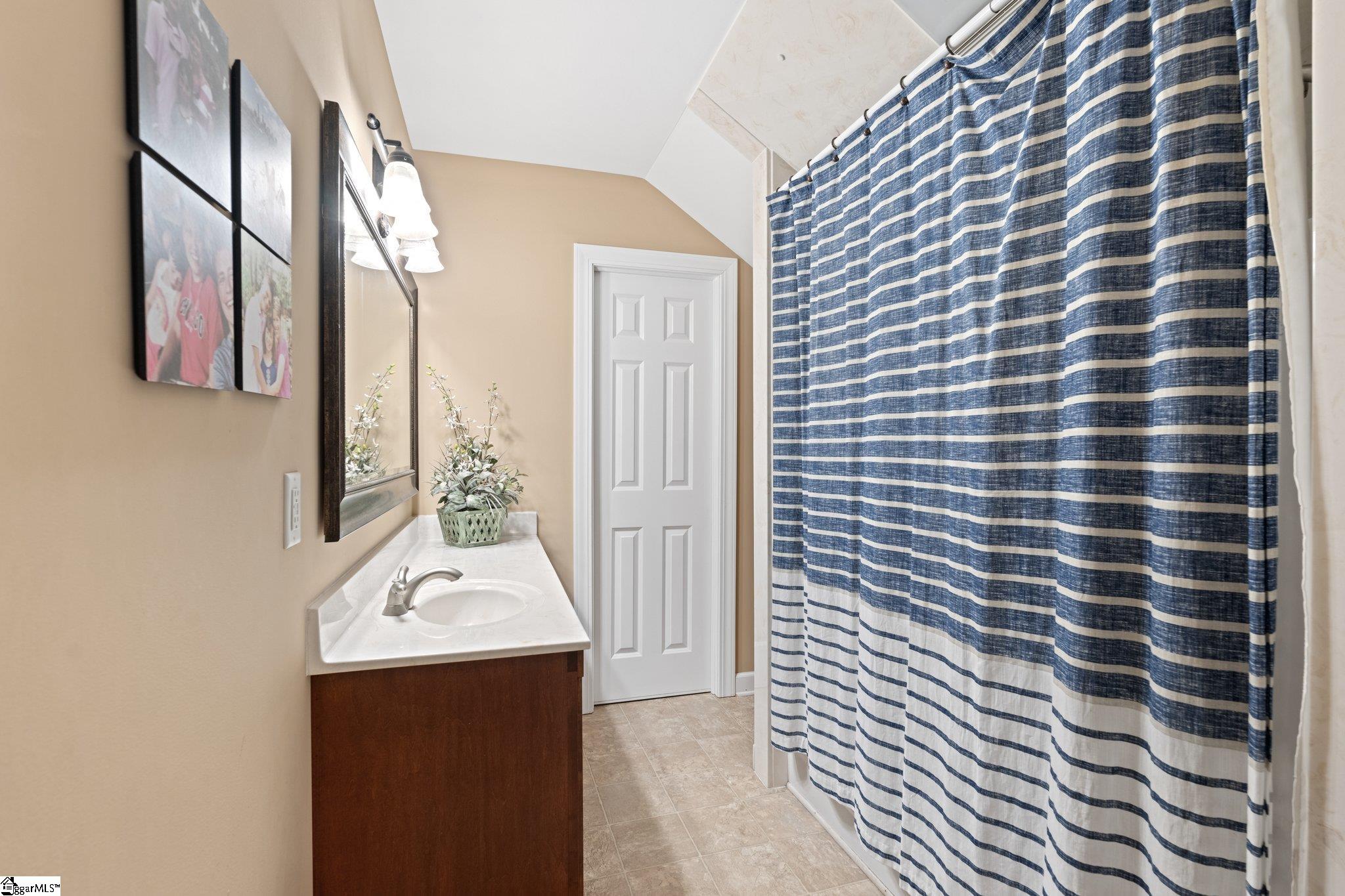8 Nigh Oak, Greer, South Carolina image 31