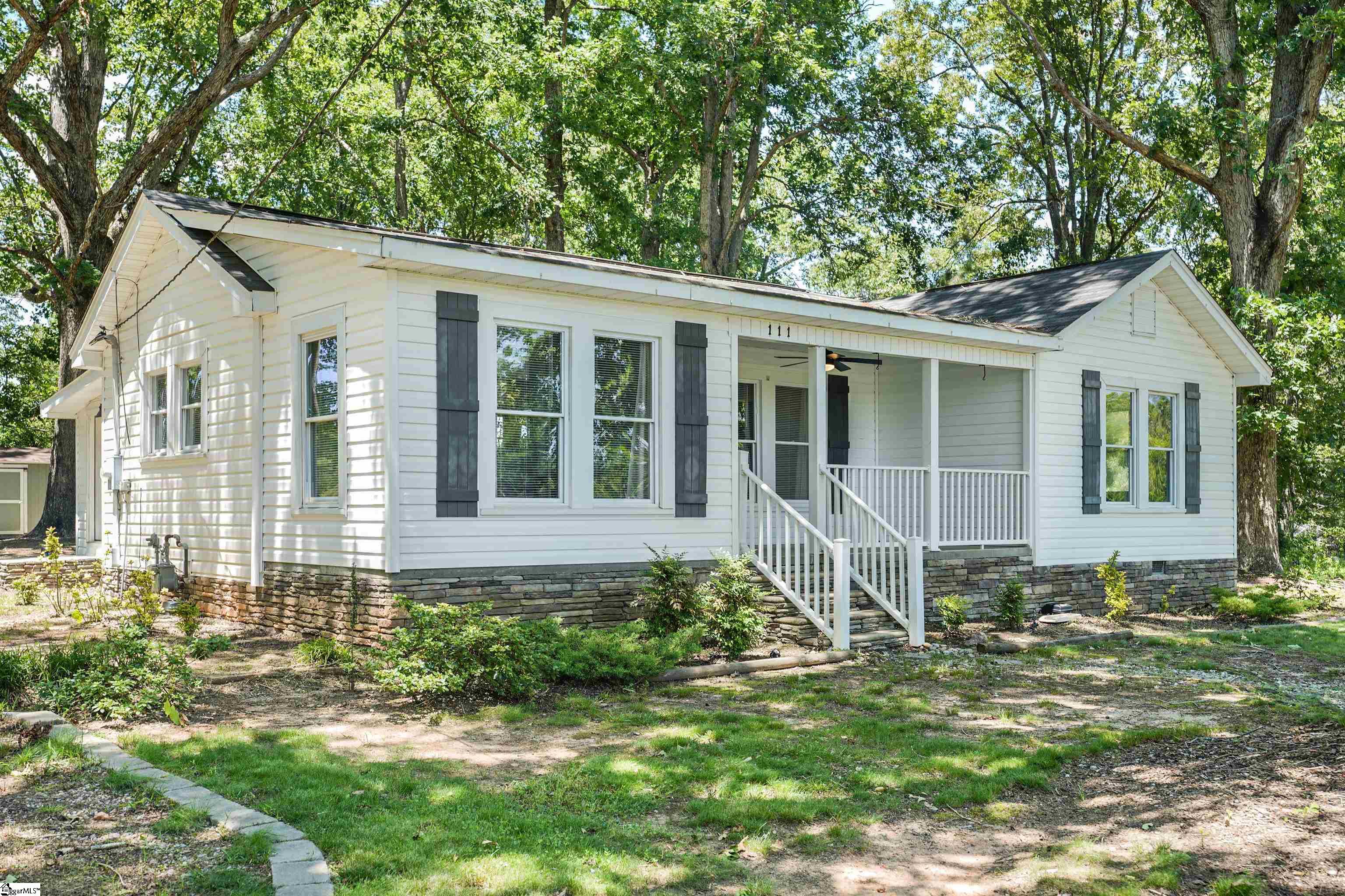 111 Looper, Pelzer, South Carolina image 3