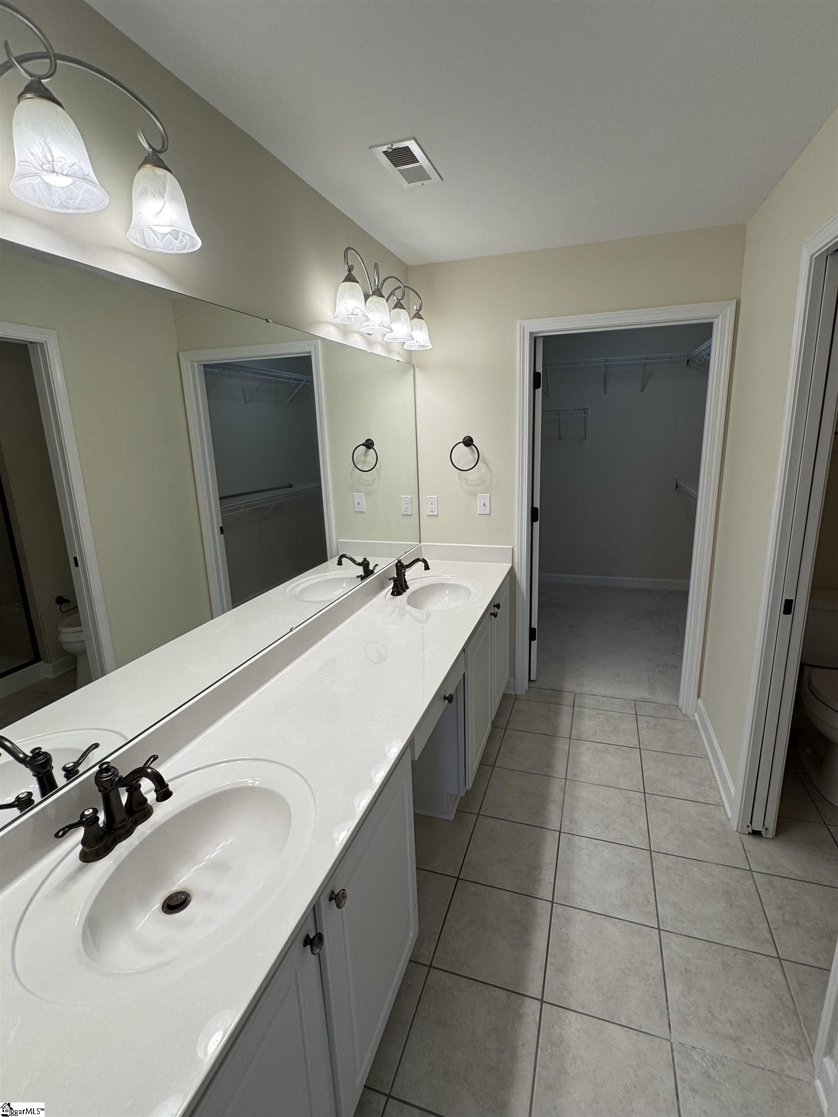 Condo, Greer, South Carolina image 14