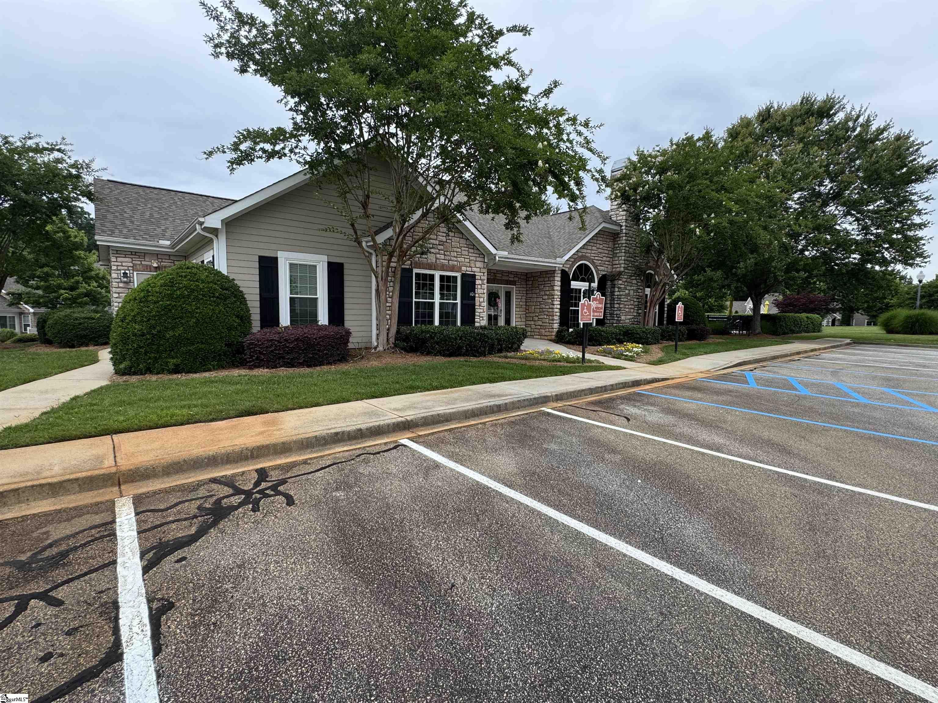 Condo, Greer, South Carolina image 19