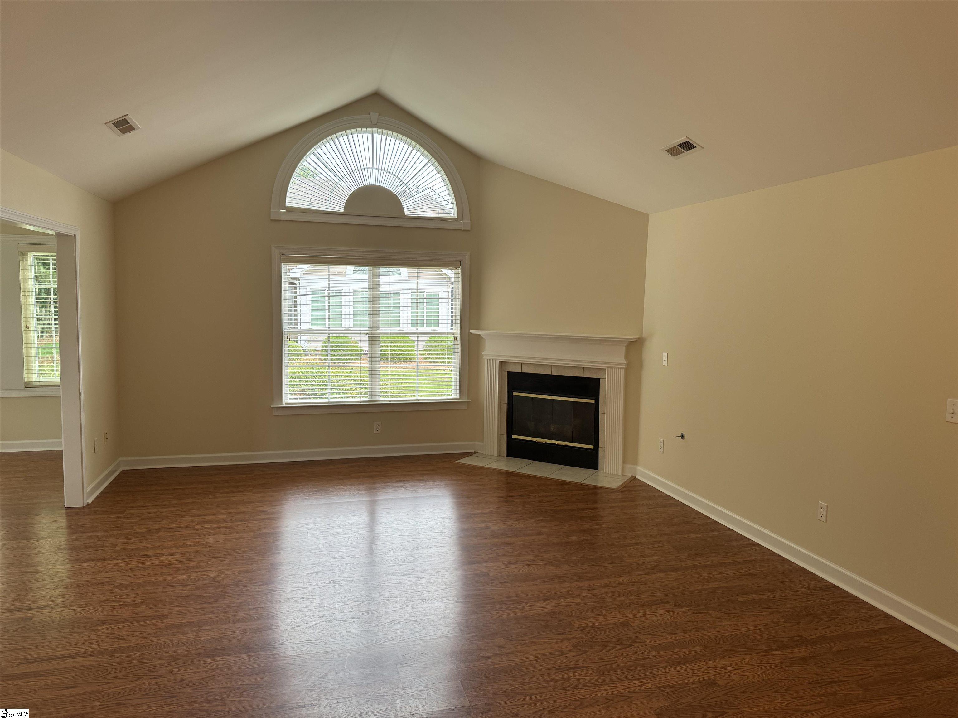 Condo, Greer, South Carolina image 4