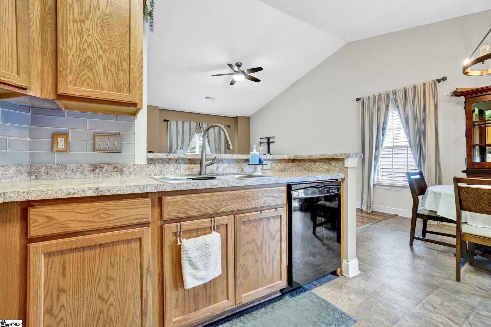 104 Penrith, Simpsonville, South Carolina image 6