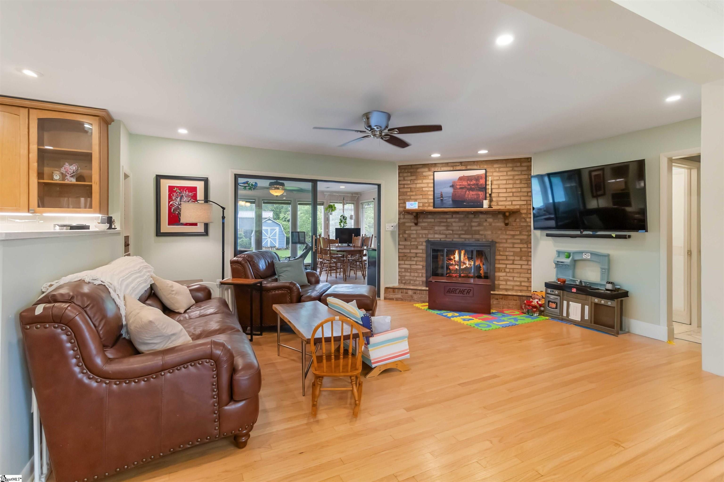 108 Oconee, Spartanburg, South Carolina image 3