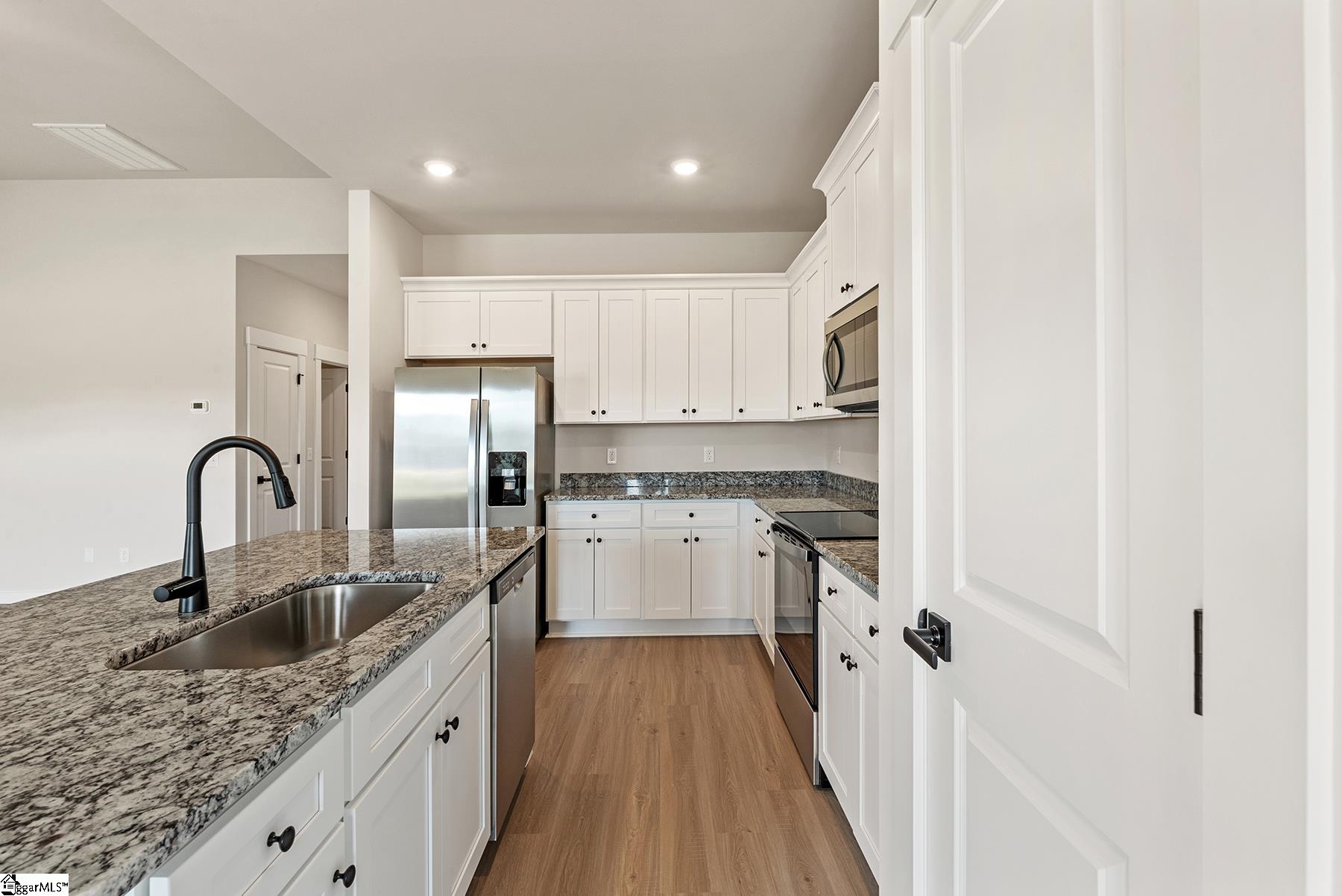1208 Crested Iris, Moore, South Carolina image 6
