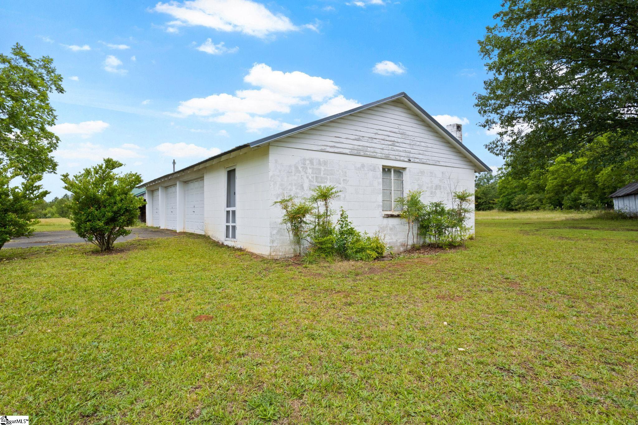 3415 Keowee, Honea Path, South Carolina image 6