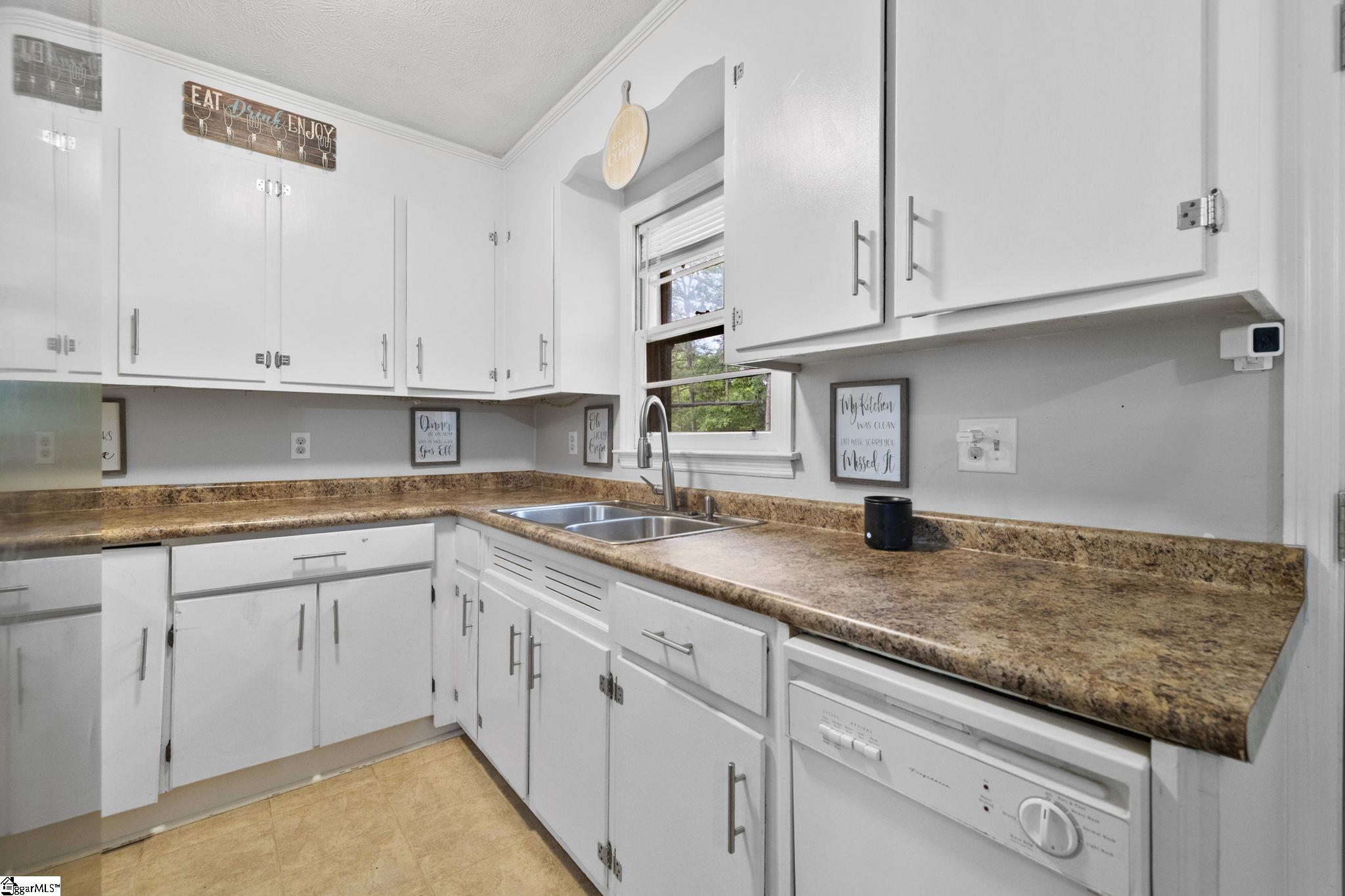 4195 S Blue Ridge, Greer, South Carolina image 13