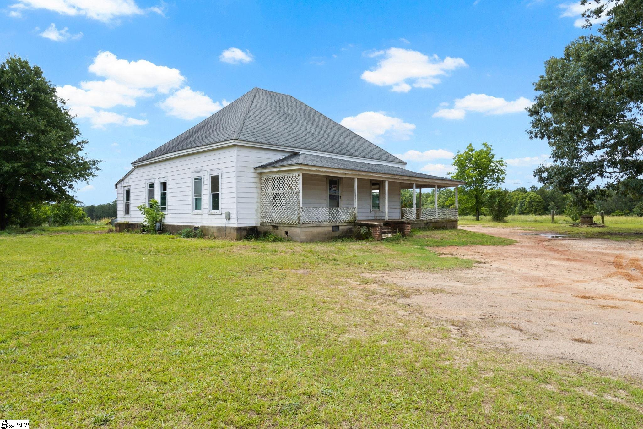 3400 Keowee, Honea Path, South Carolina image 2