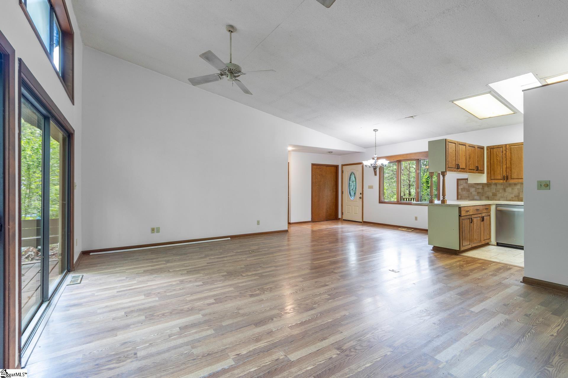 119 Kimberly, Travelers Rest, South Carolina image 11