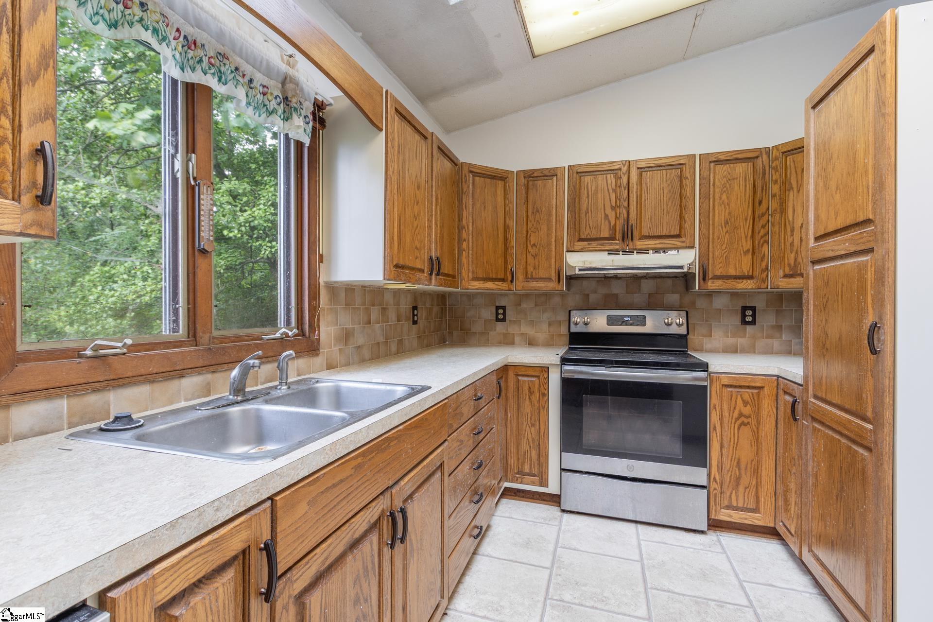 119 Kimberly, Travelers Rest, South Carolina image 14