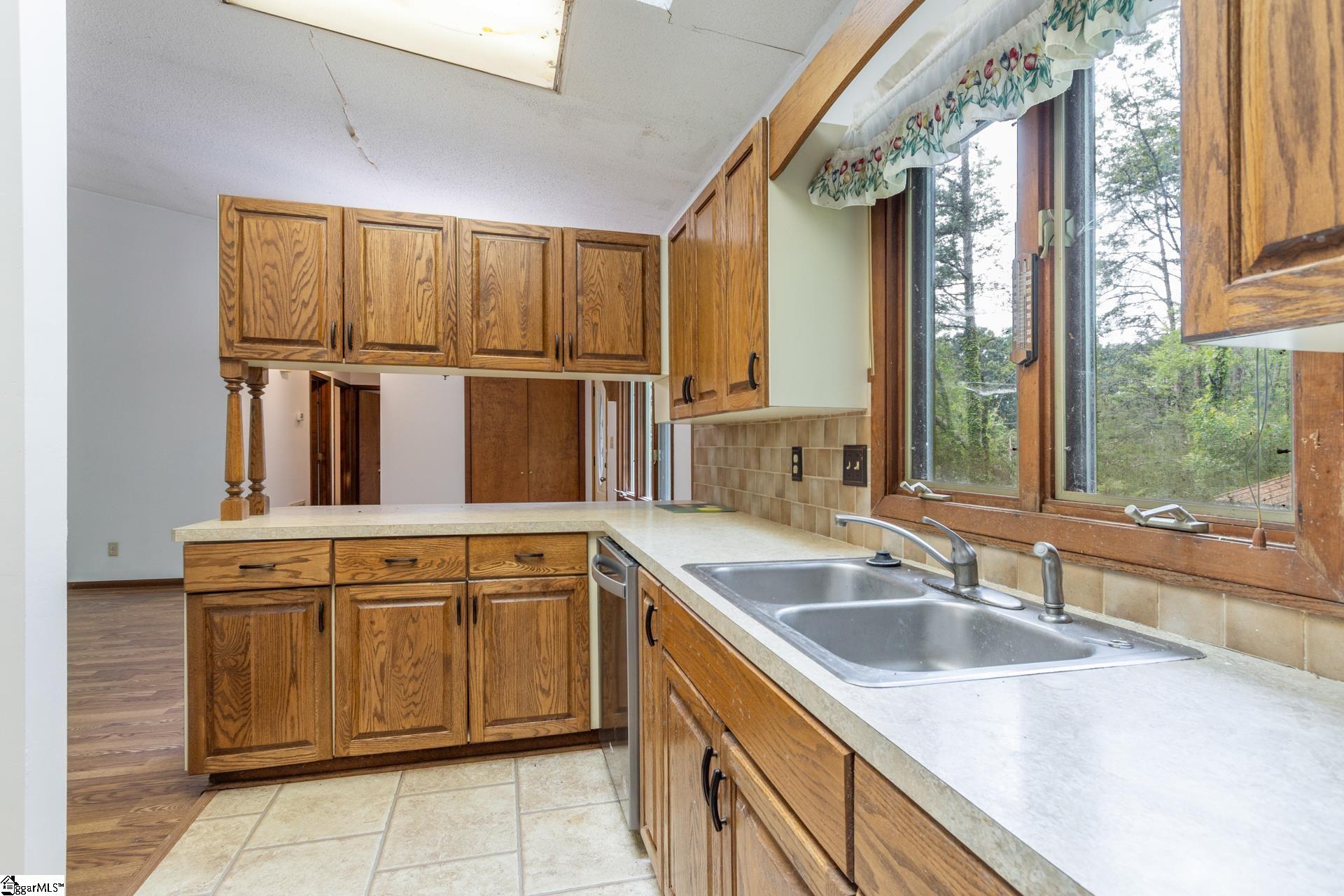 119 Kimberly, Travelers Rest, South Carolina image 16