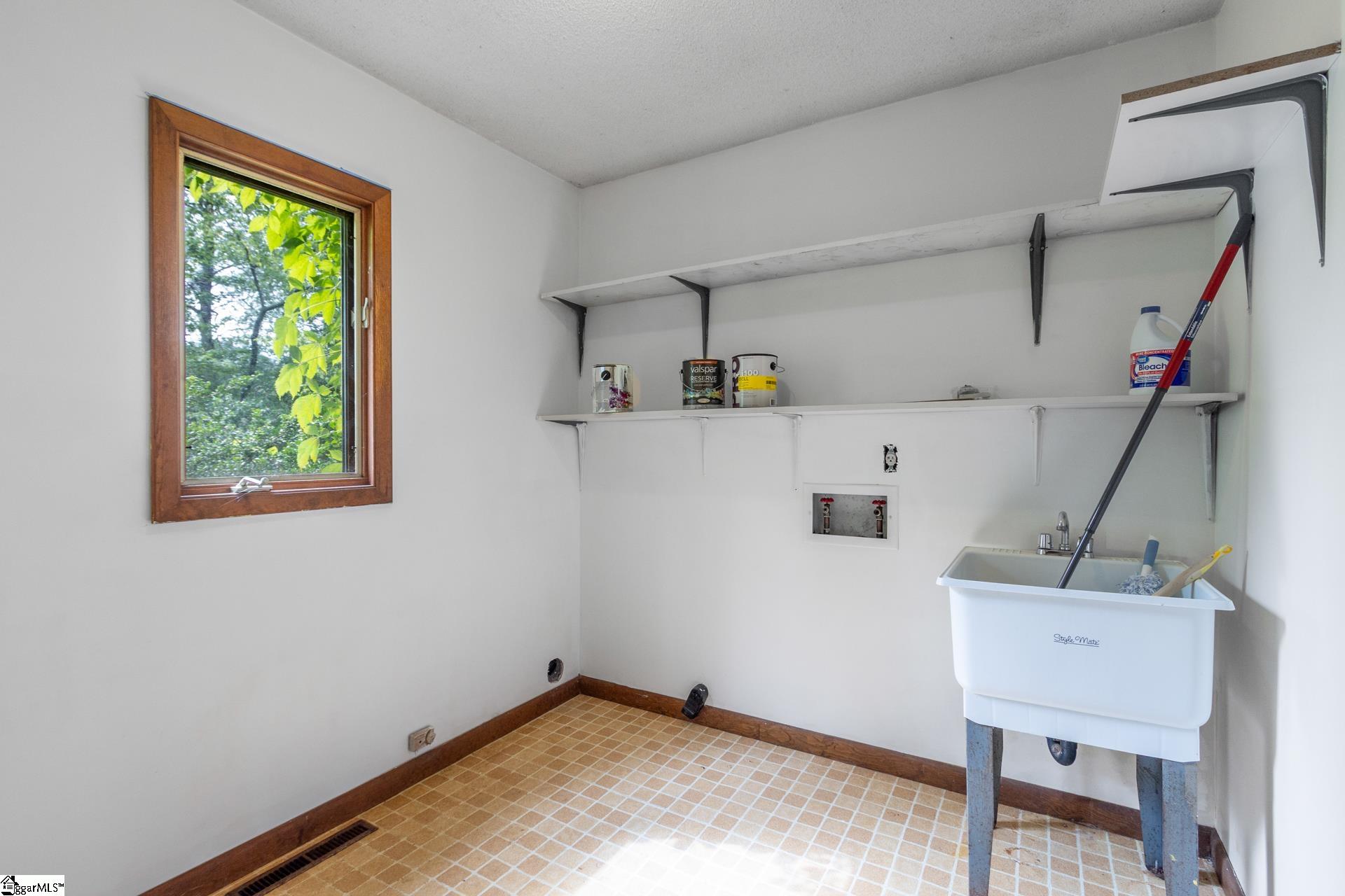 119 Kimberly, Travelers Rest, South Carolina image 25