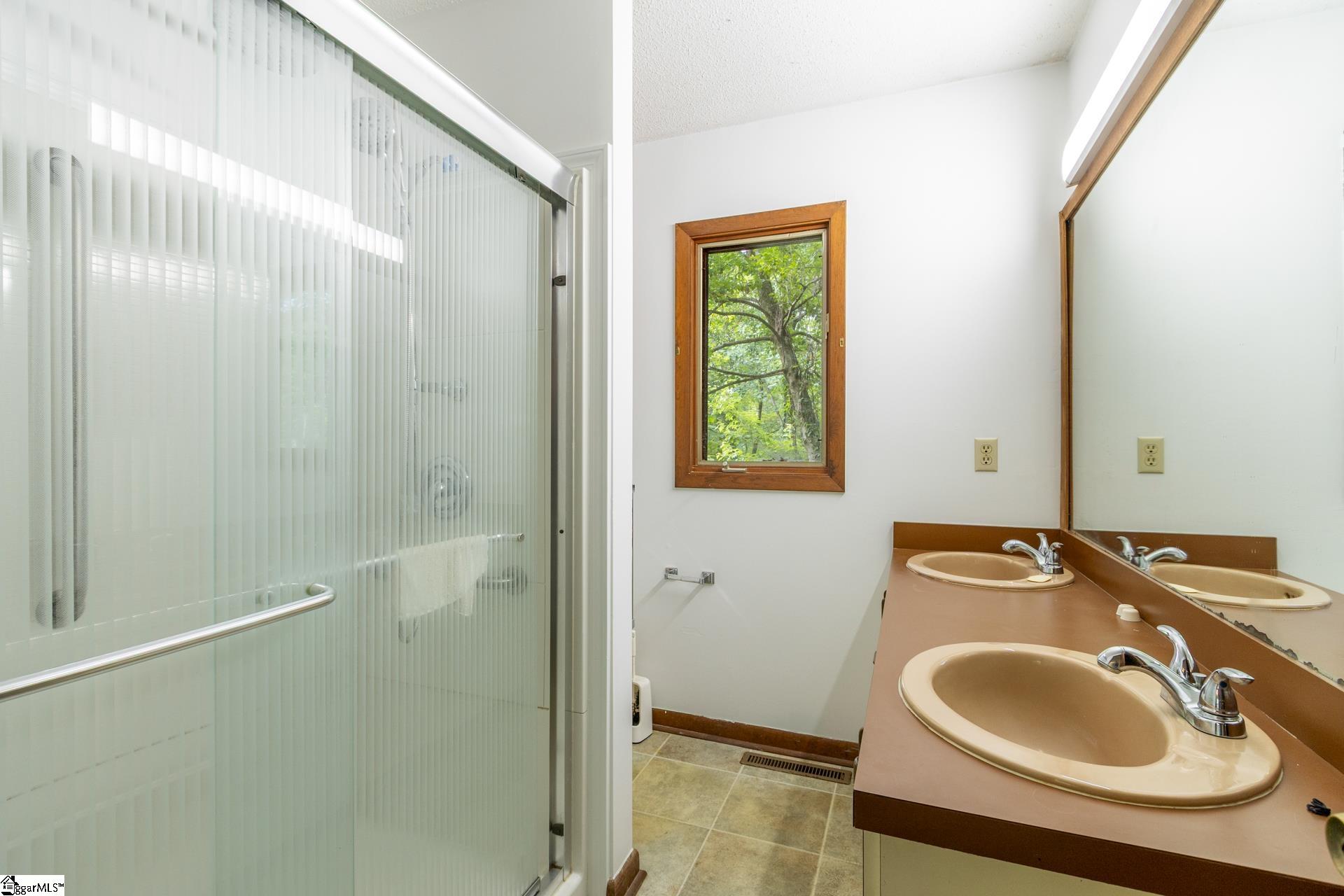 119 Kimberly, Travelers Rest, South Carolina image 30