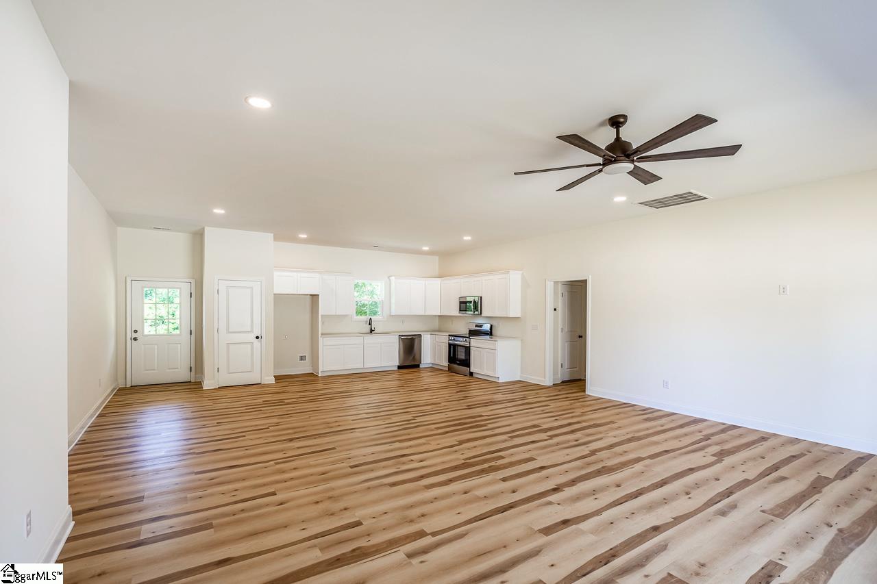 411 Wyatt, Piedmont, South Carolina image 6