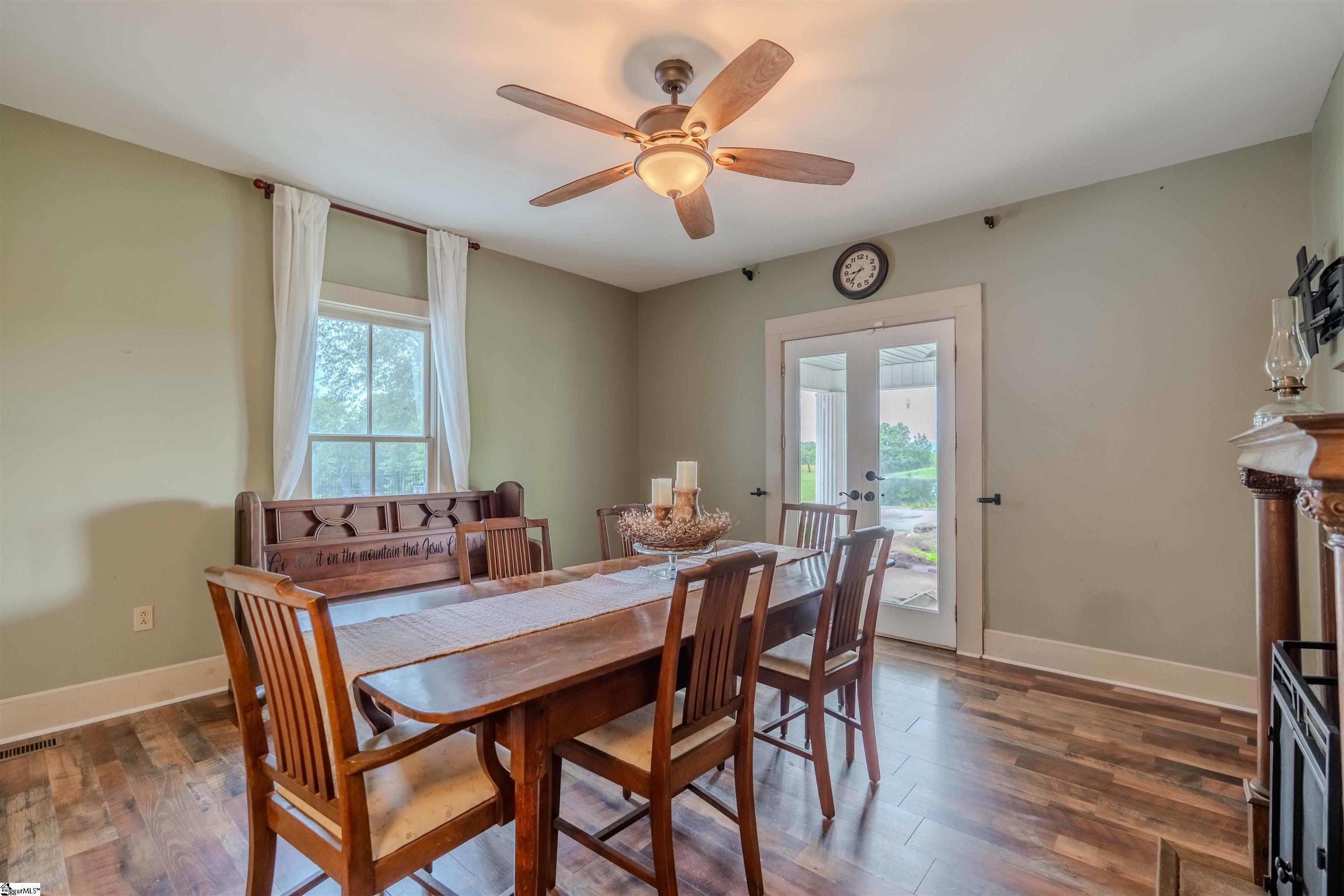 251 W Mcelhaney, Taylors, South Carolina image 9