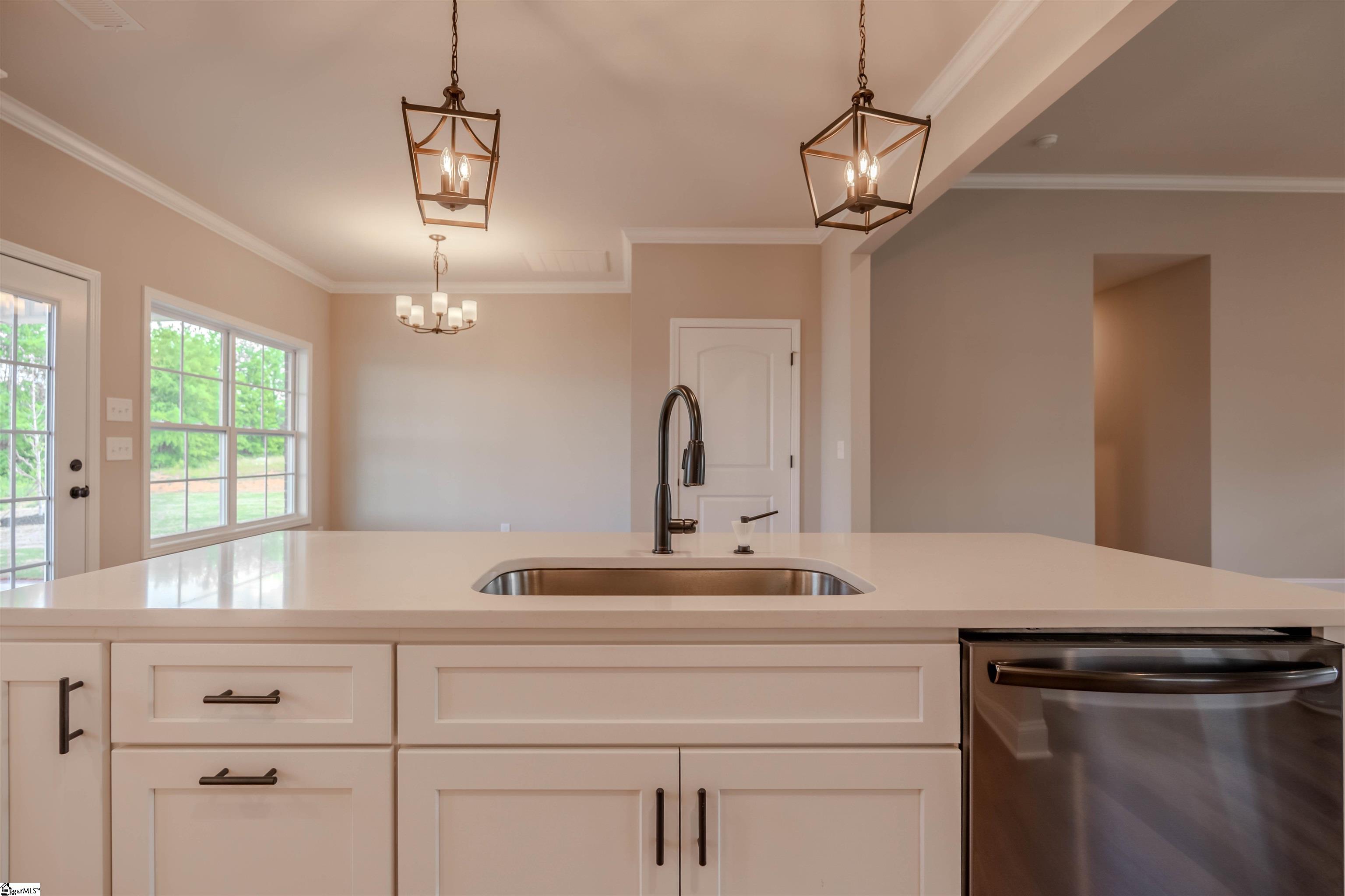 105 Willett, Taylors, South Carolina image 18