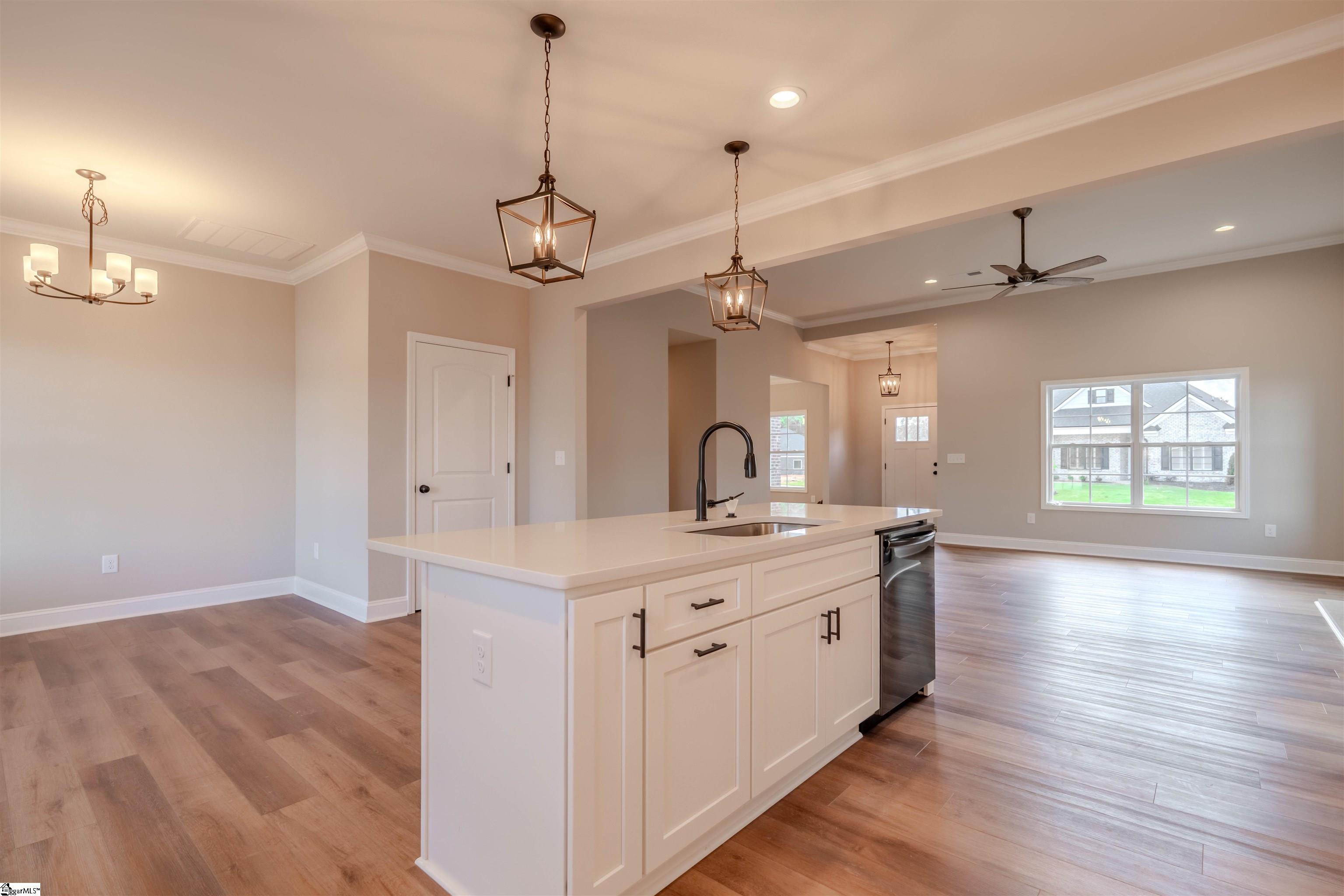 105 Willett, Taylors, South Carolina image 19