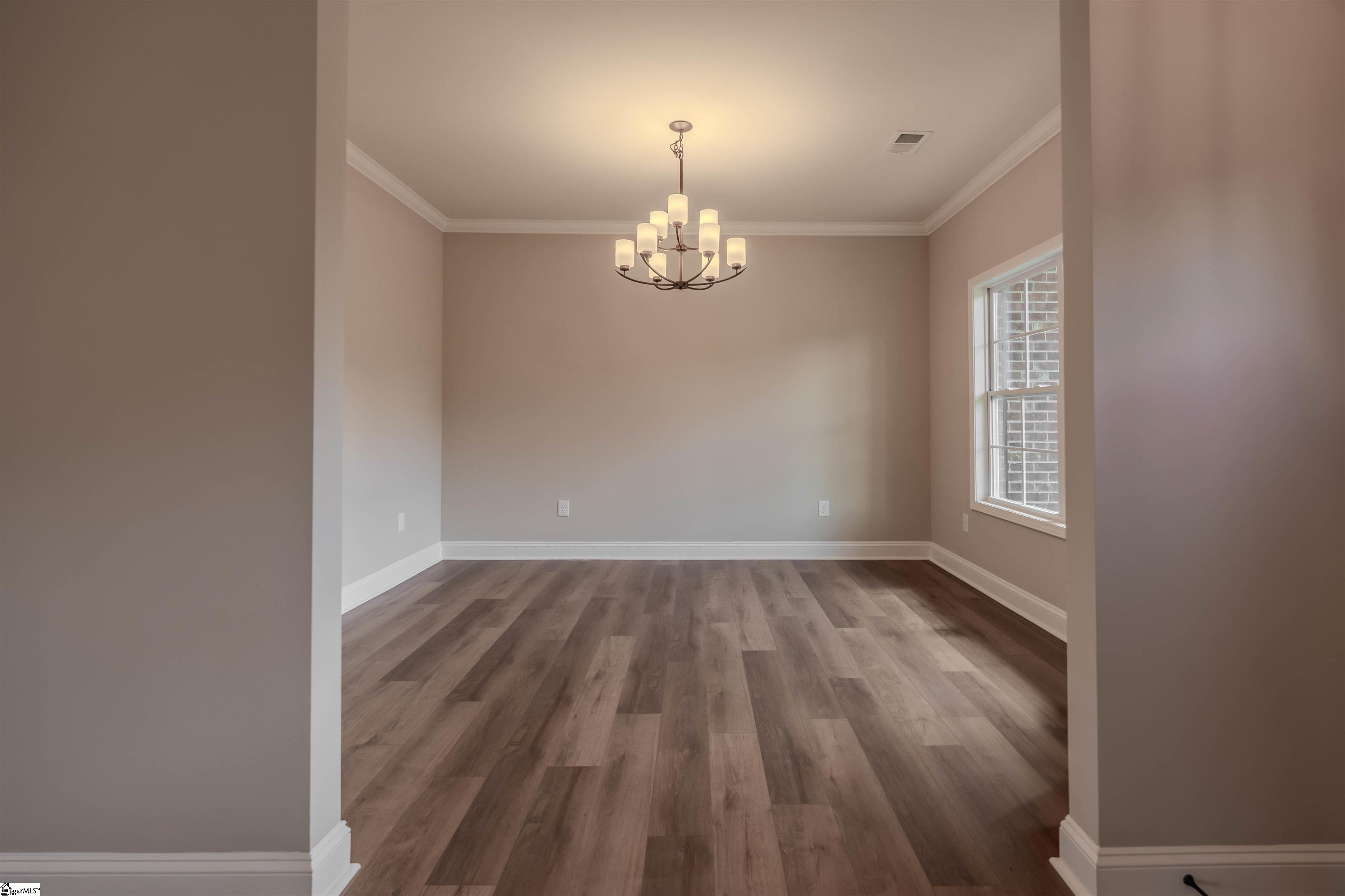 105 Willett, Taylors, South Carolina image 7
