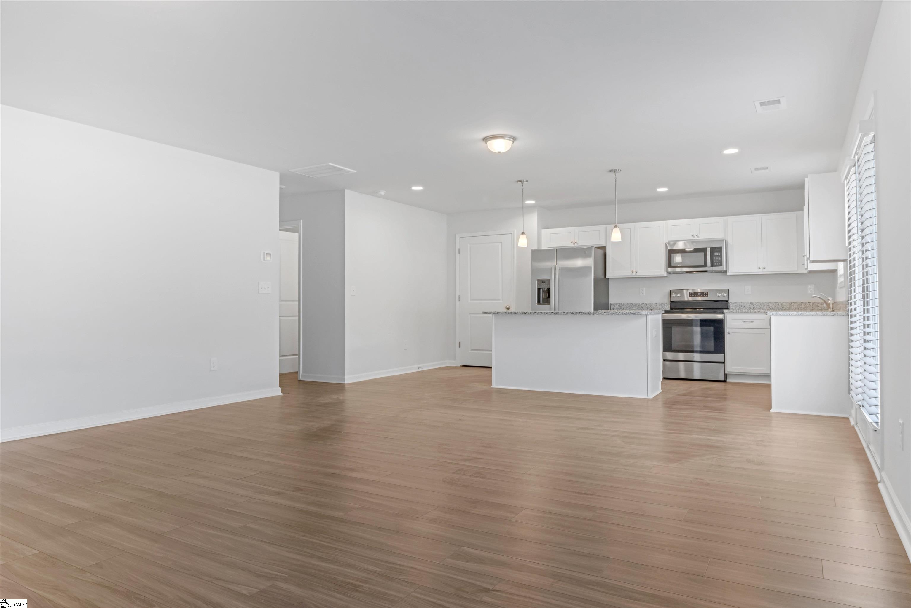 308 Siskin, Spartanburg, South Carolina image 17