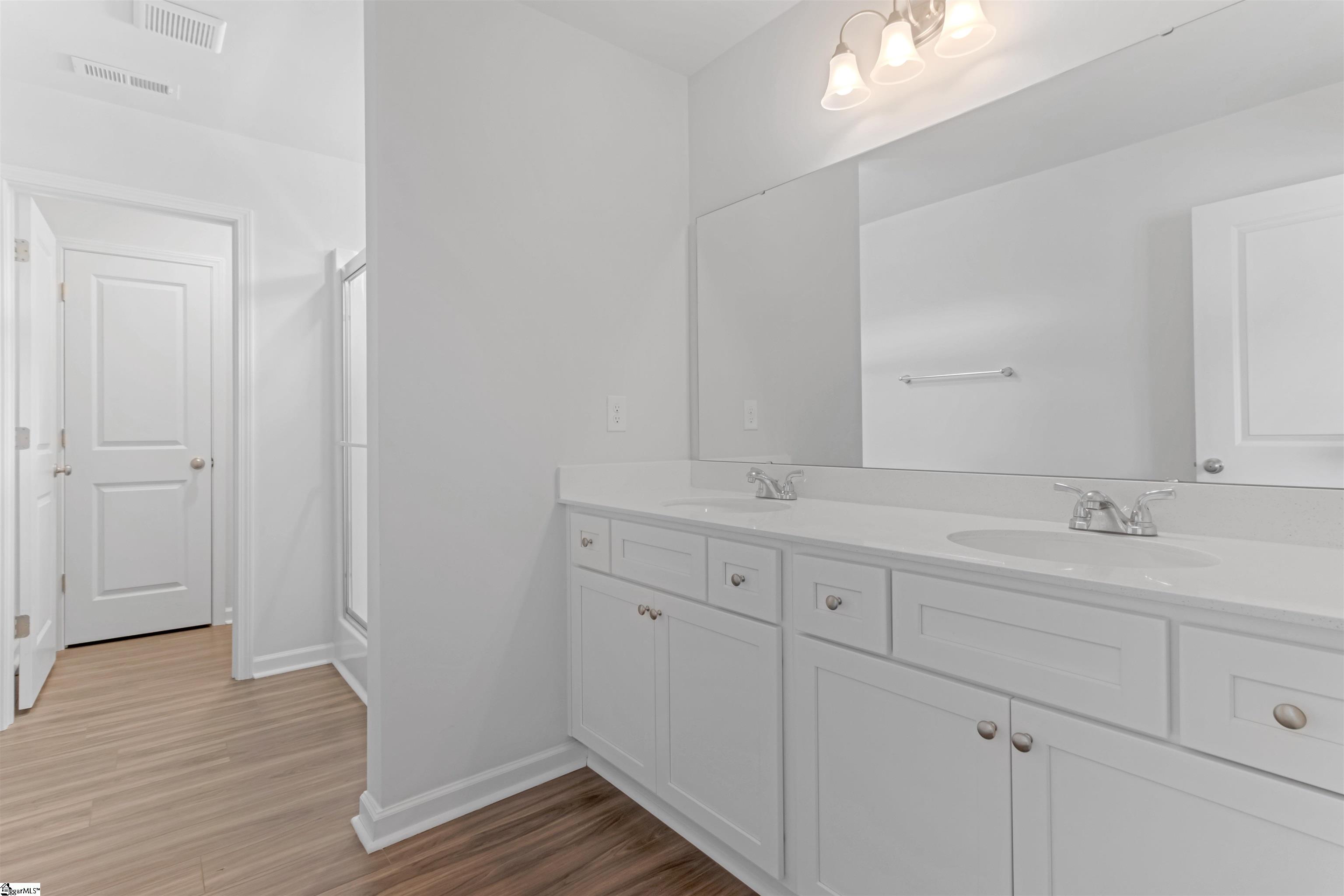 308 Siskin, Spartanburg, South Carolina image 32