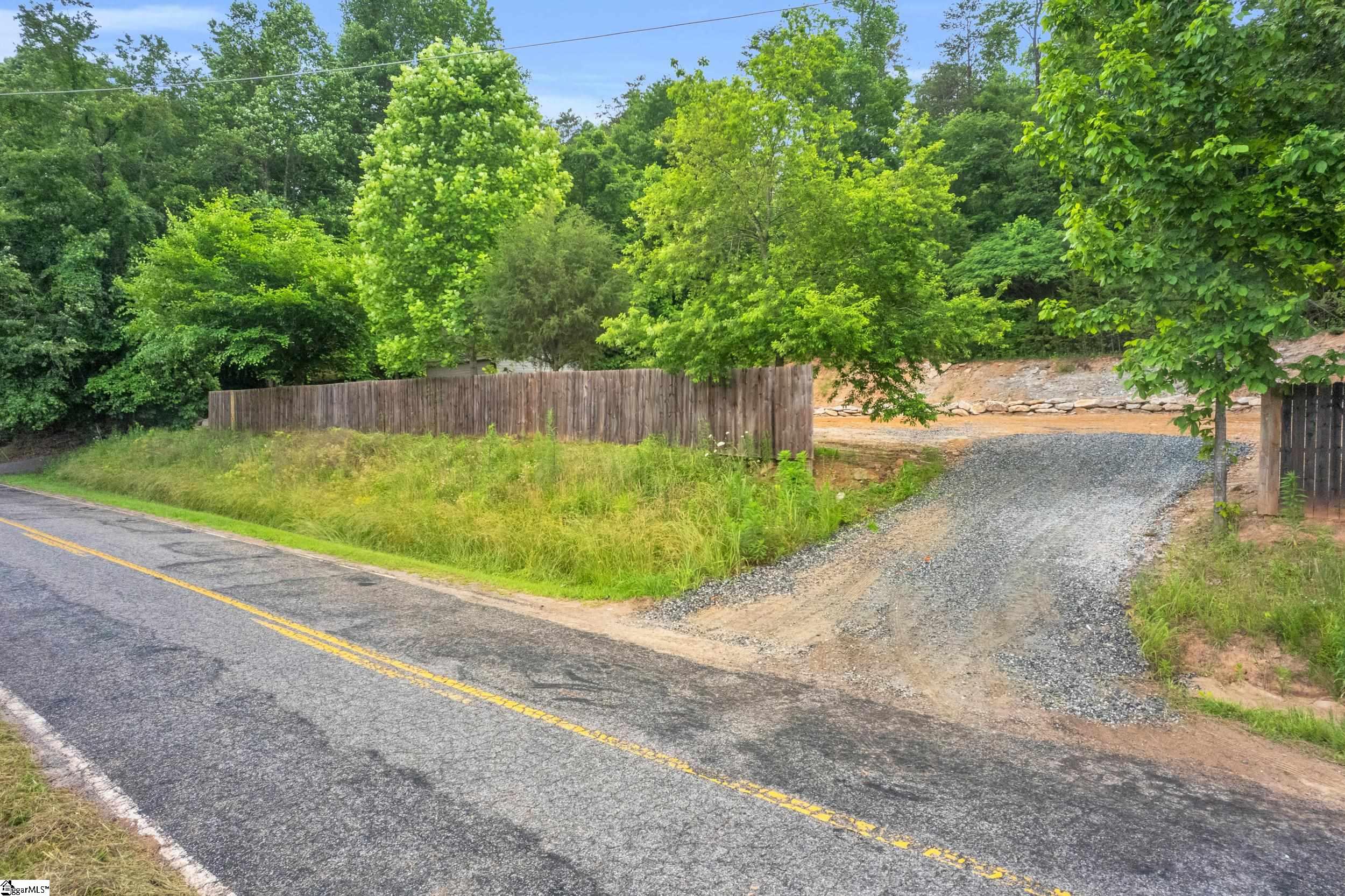 1760 Spivey Creek, Landrum, South Carolina image 4