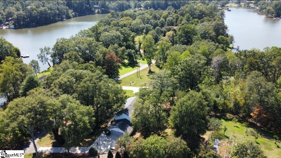 MLS #1559017 image #1