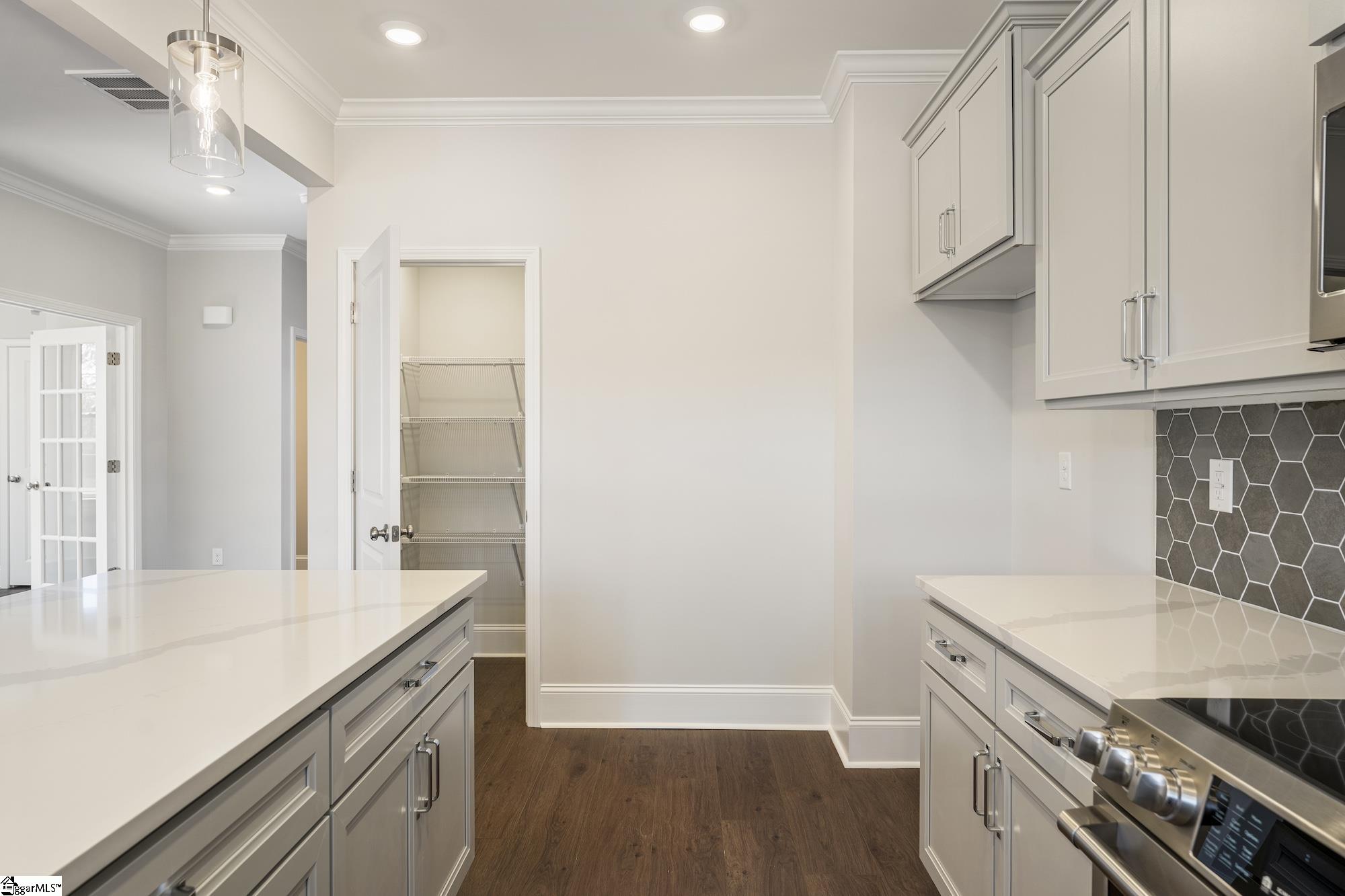 MLS #1559030 image #10