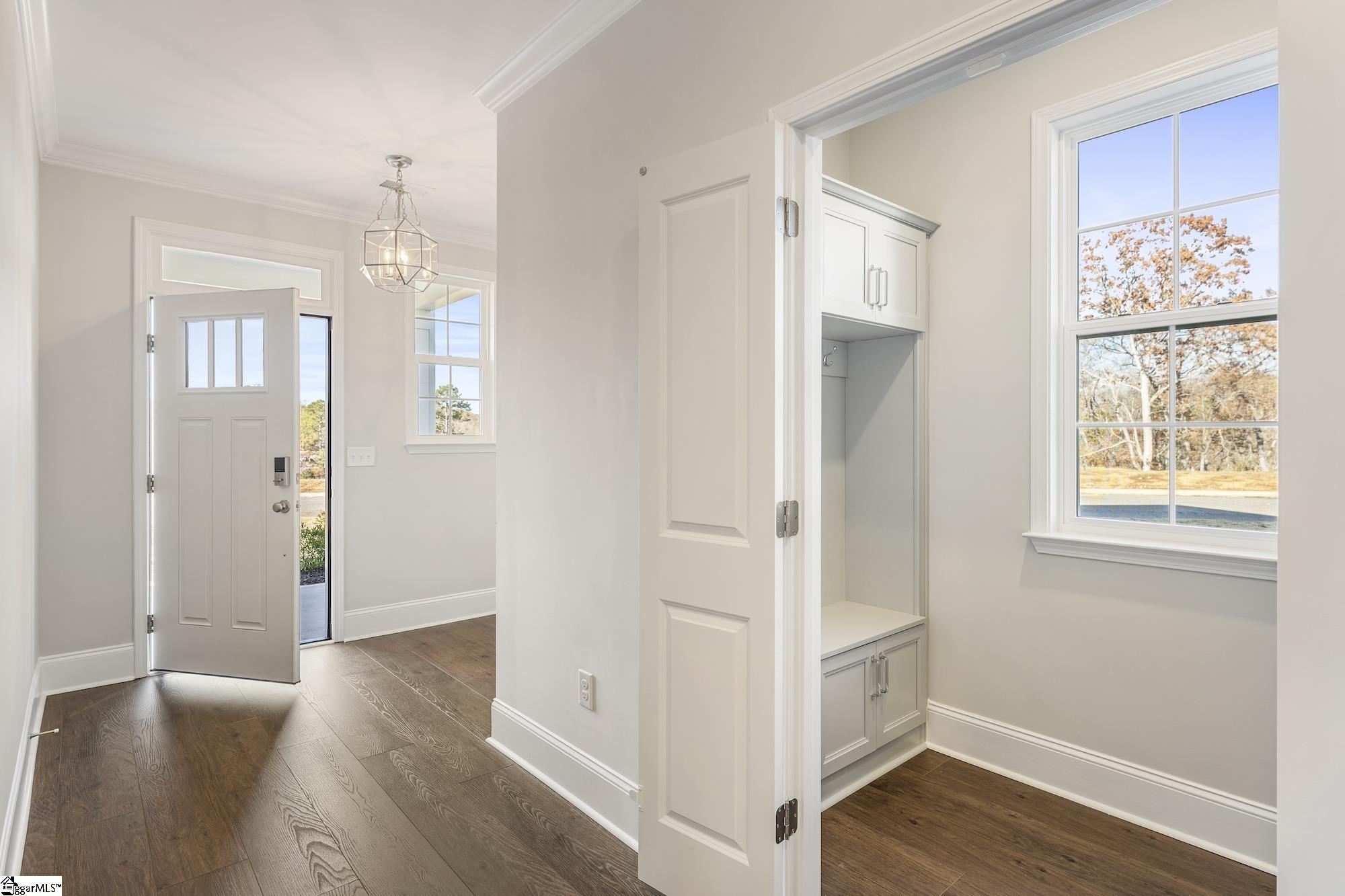 MLS #1559030 image #2