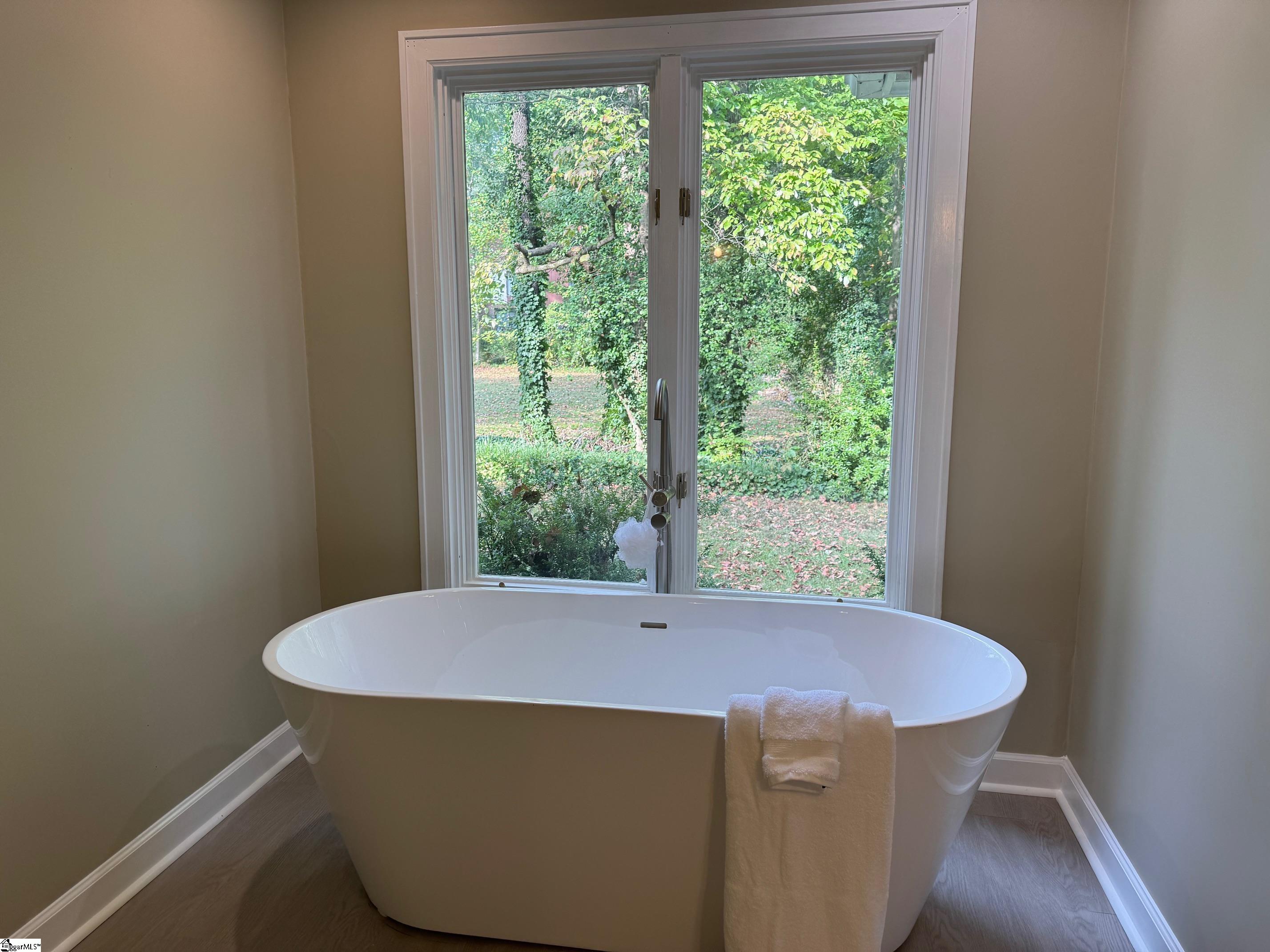 MLS #1559044 image #14