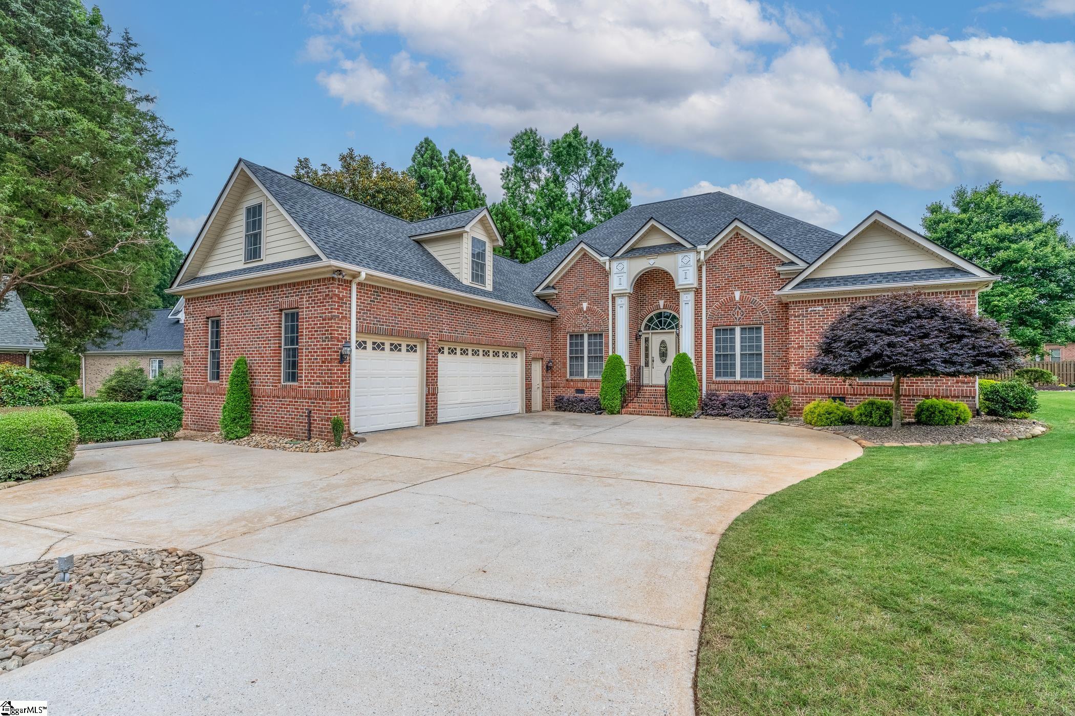 3 Swamp Lily, Simpsonville, South Carolina image 3