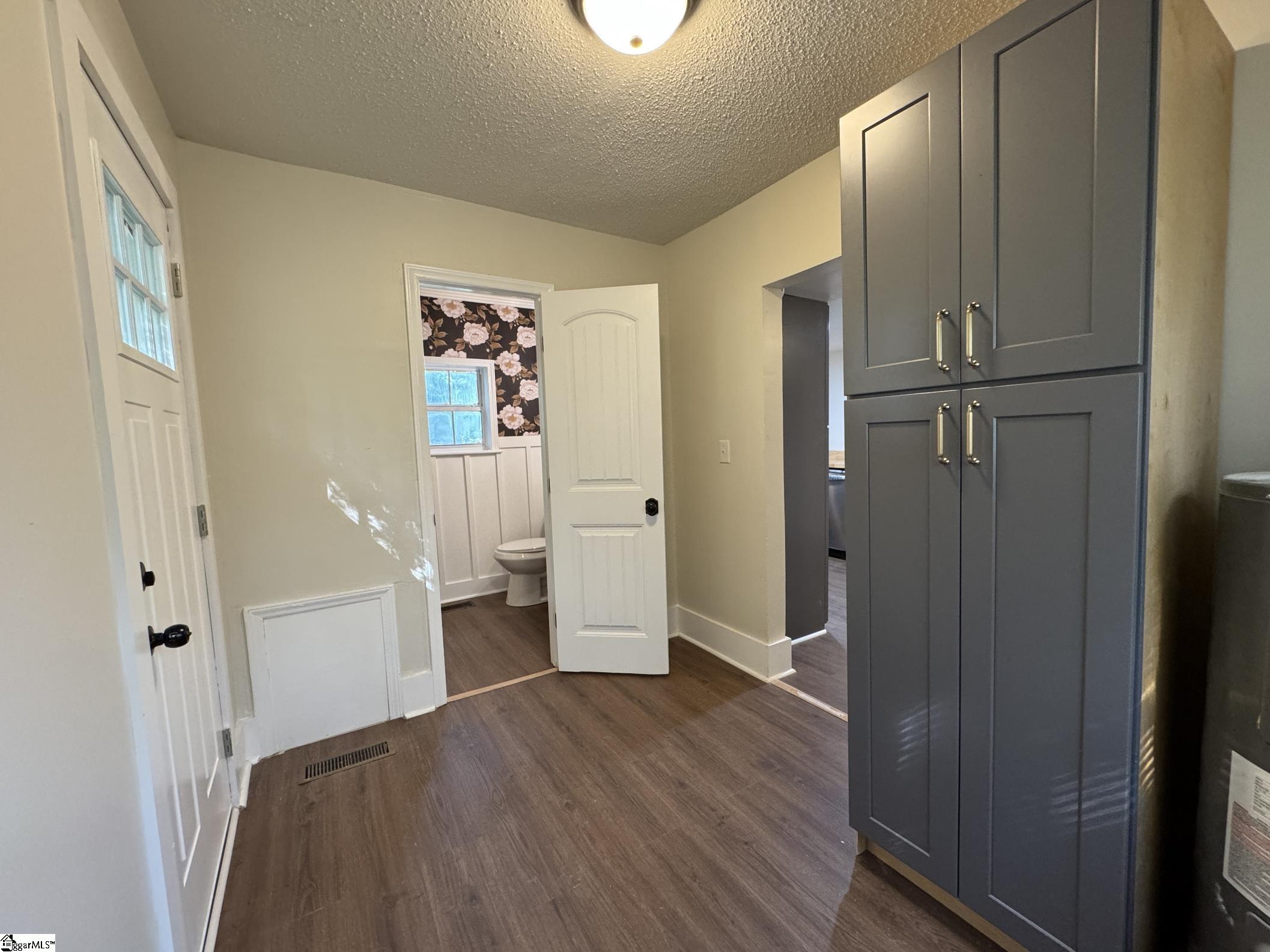 800 W Hampton, Laurens, South Carolina image 18