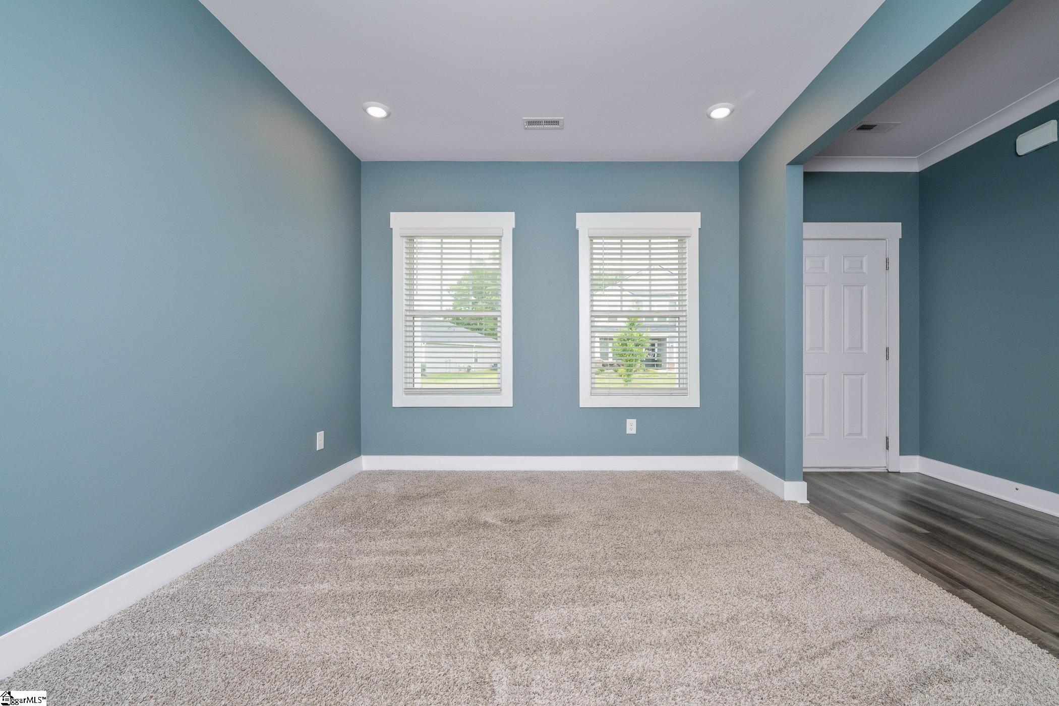 Flex Room