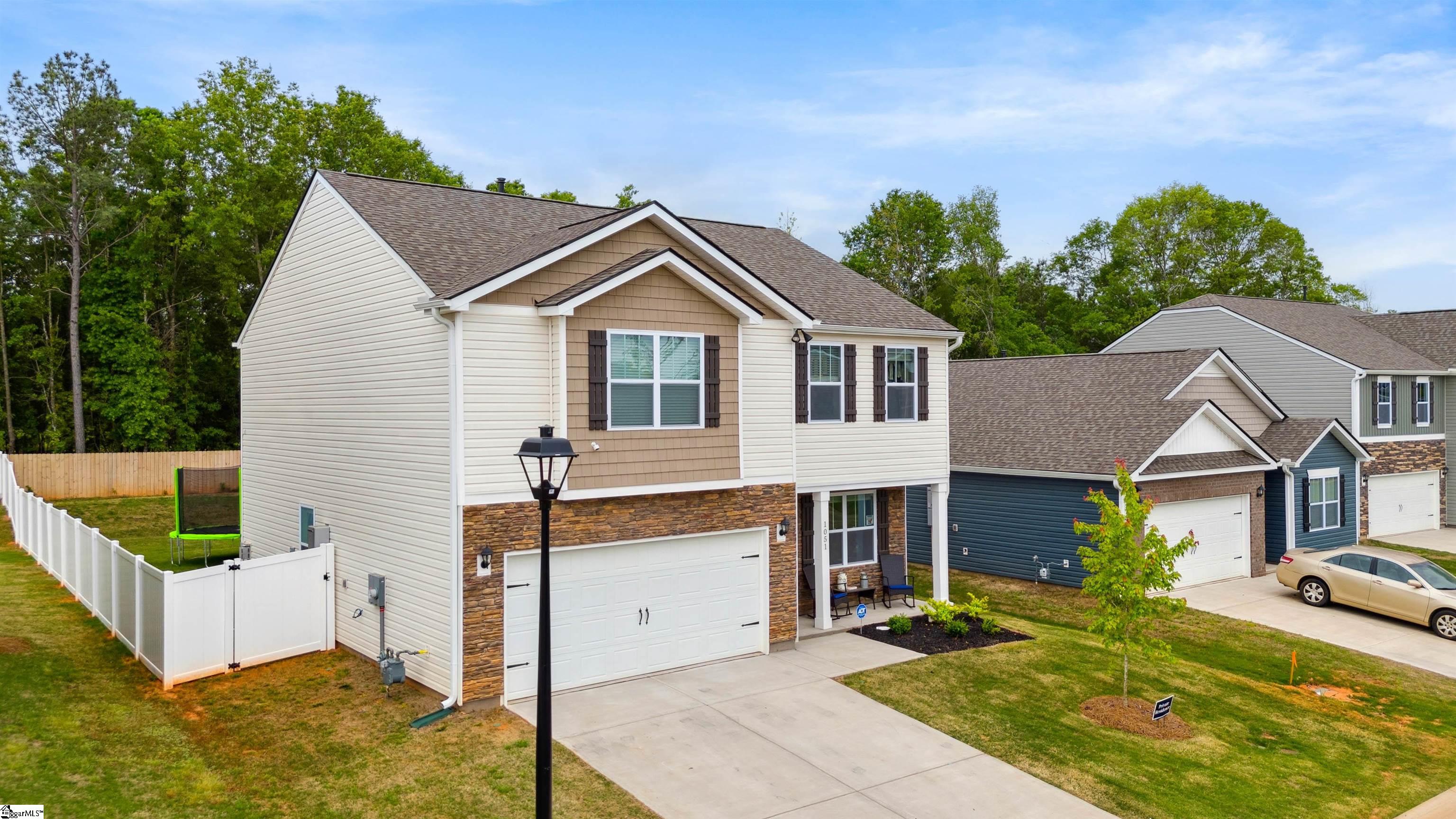 1051 White Willow, Spartanburg, South Carolina image 2