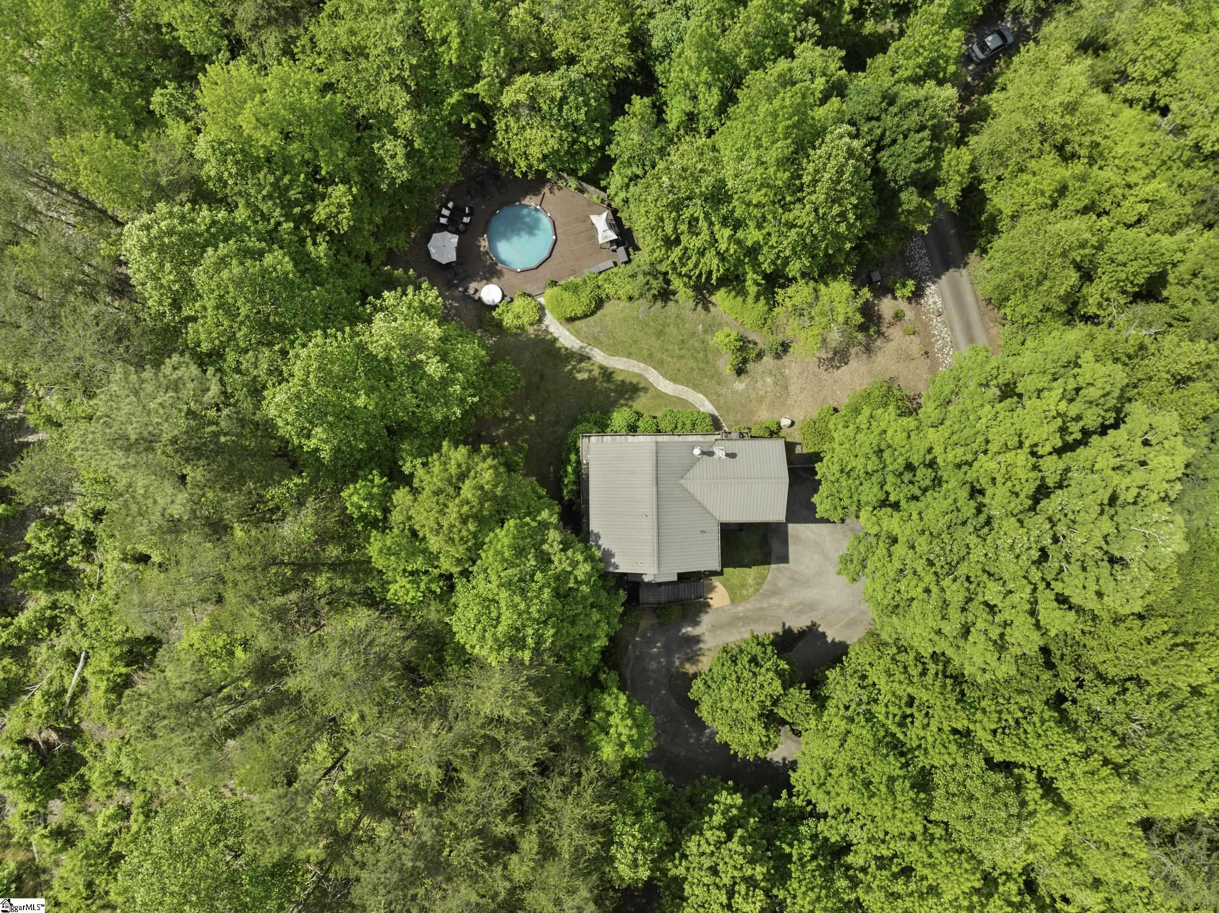 707 Lister, Landrum, South Carolina image 2