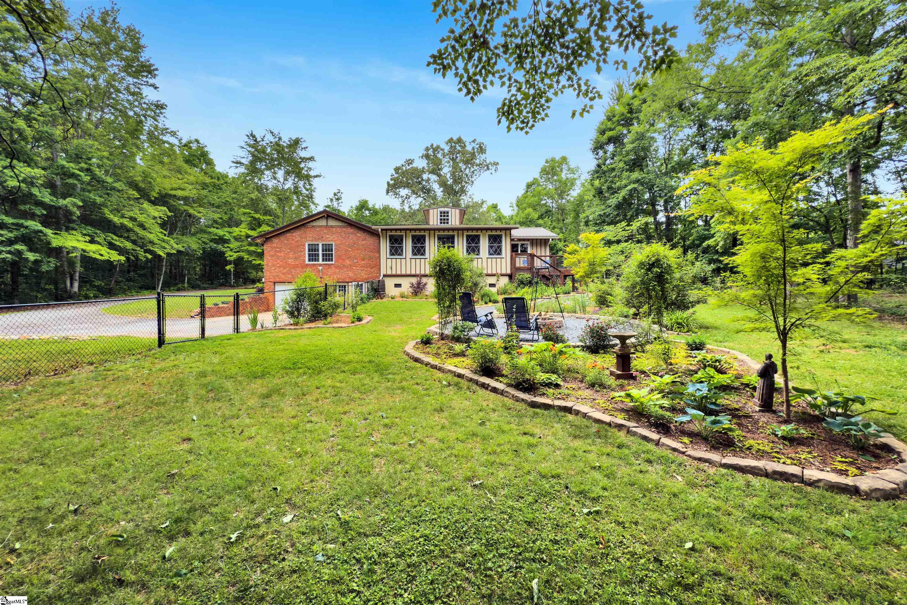 570 S Buckhorn, Greenville, South Carolina image 32