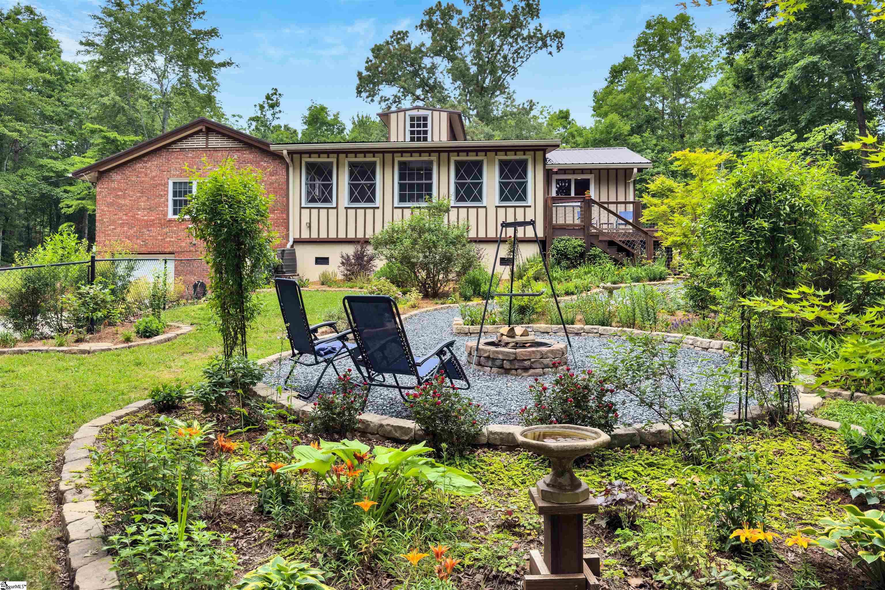 570 S Buckhorn, Greenville, South Carolina image 33