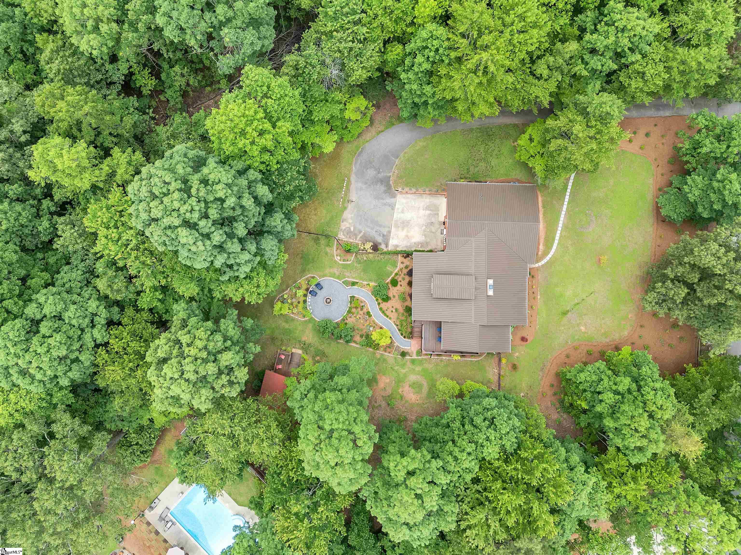 570 S Buckhorn, Greenville, South Carolina image 39