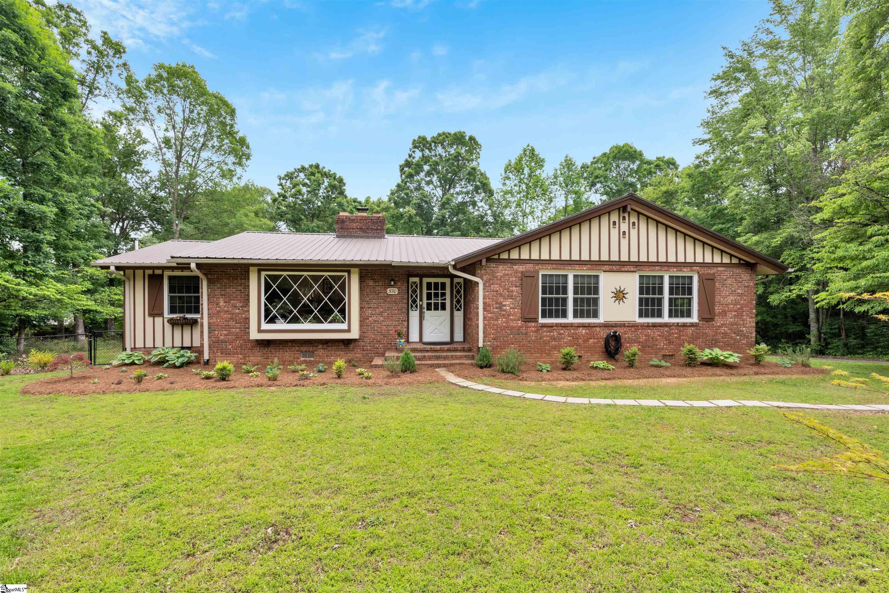 570 S Buckhorn, Greenville, South Carolina image 41