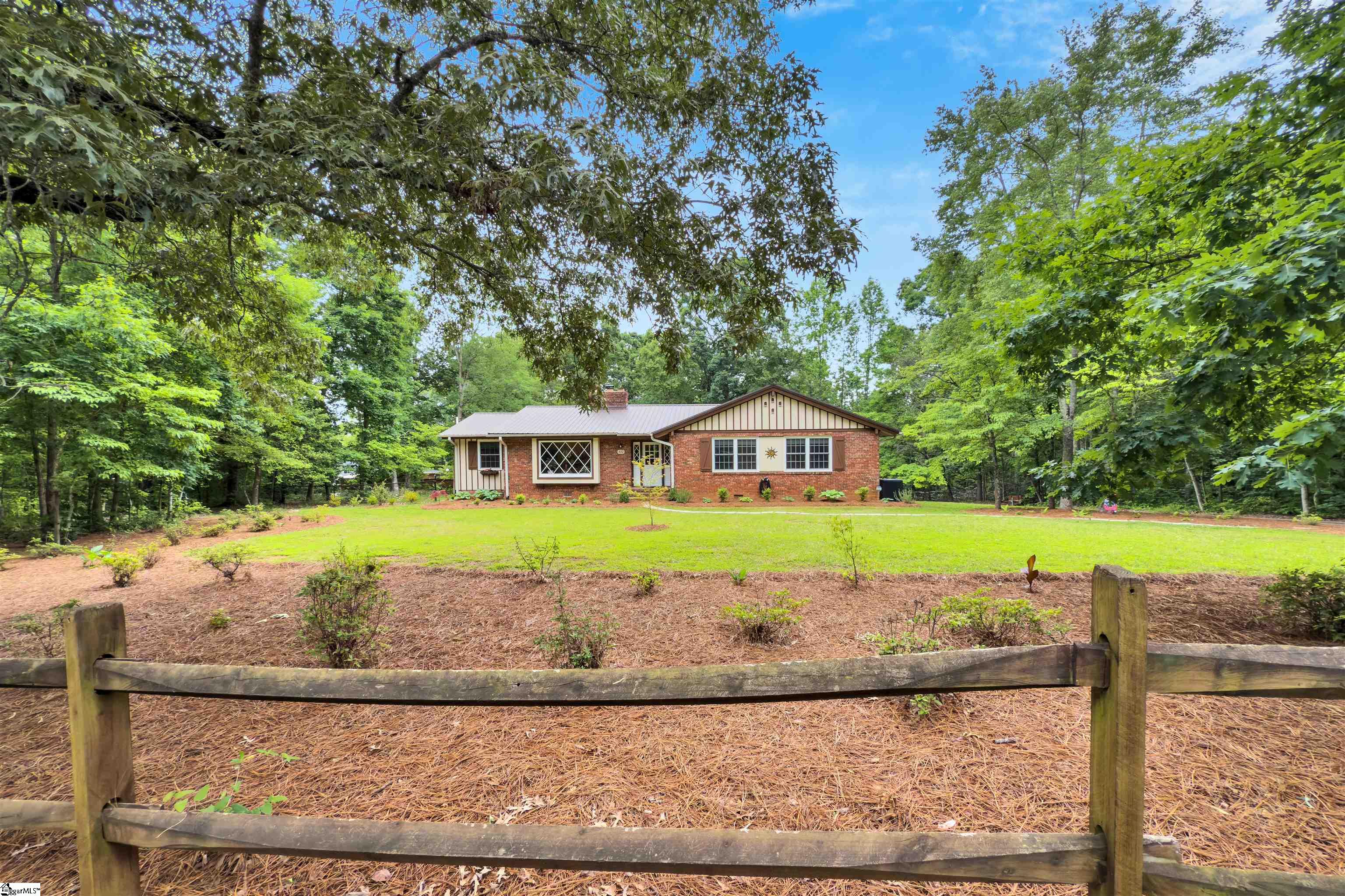 570 S Buckhorn, Greenville, South Carolina image 42