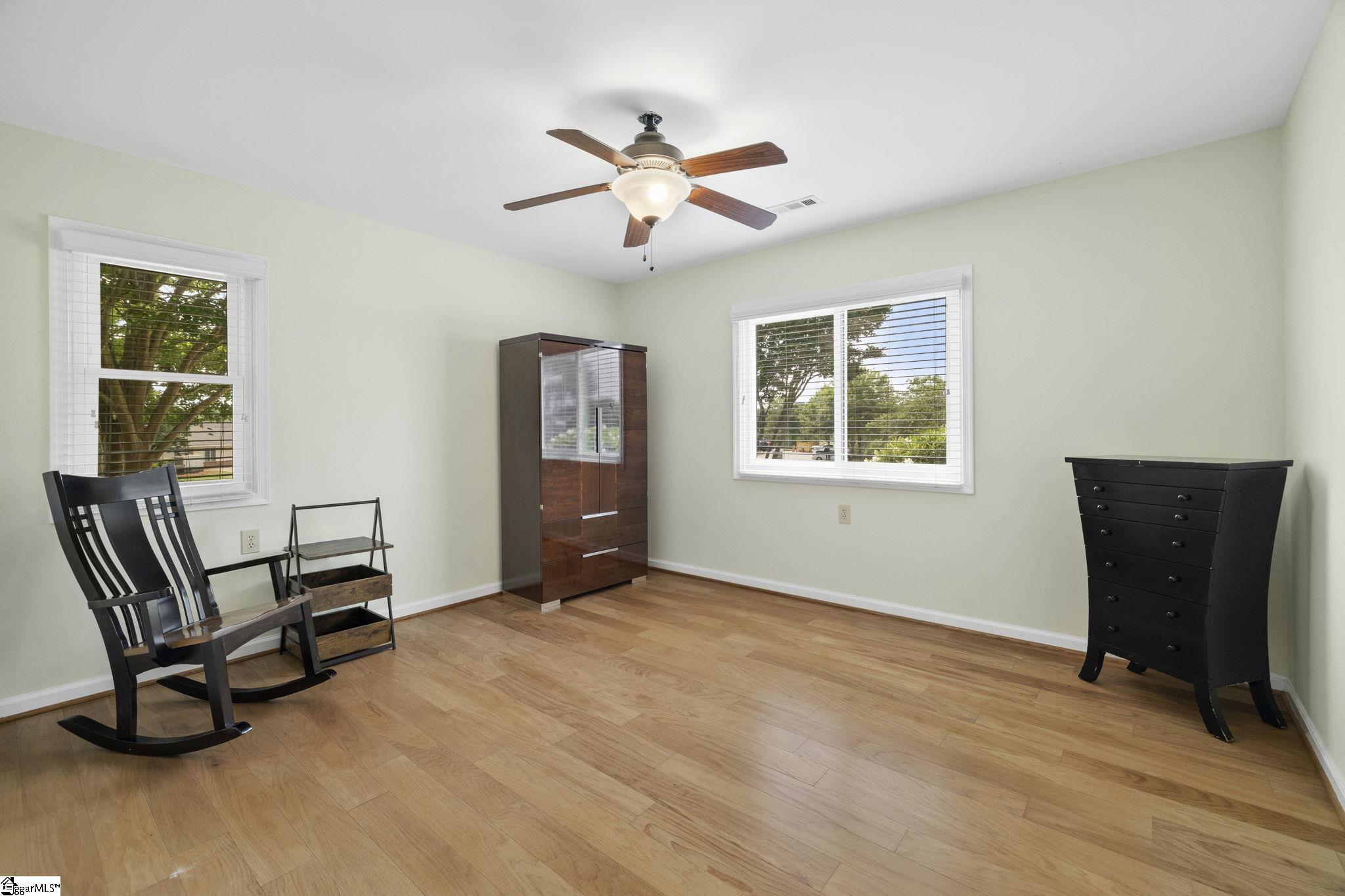2 Hillview, Greenville, South Carolina image 13