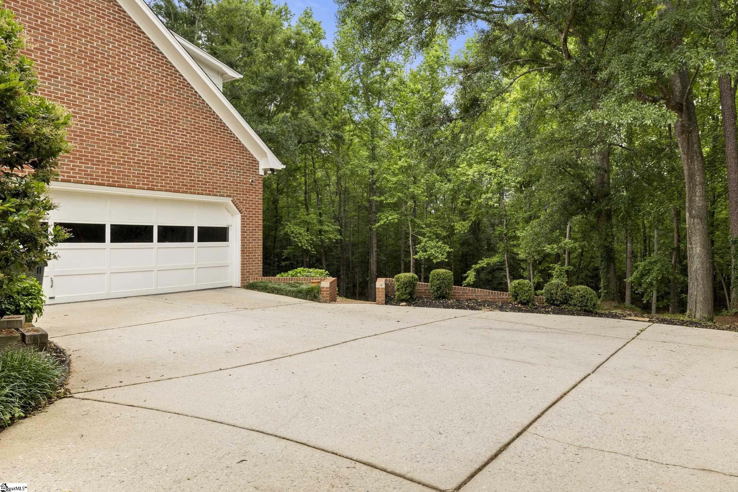 109 River Forest, Greenville, South Carolina image 39