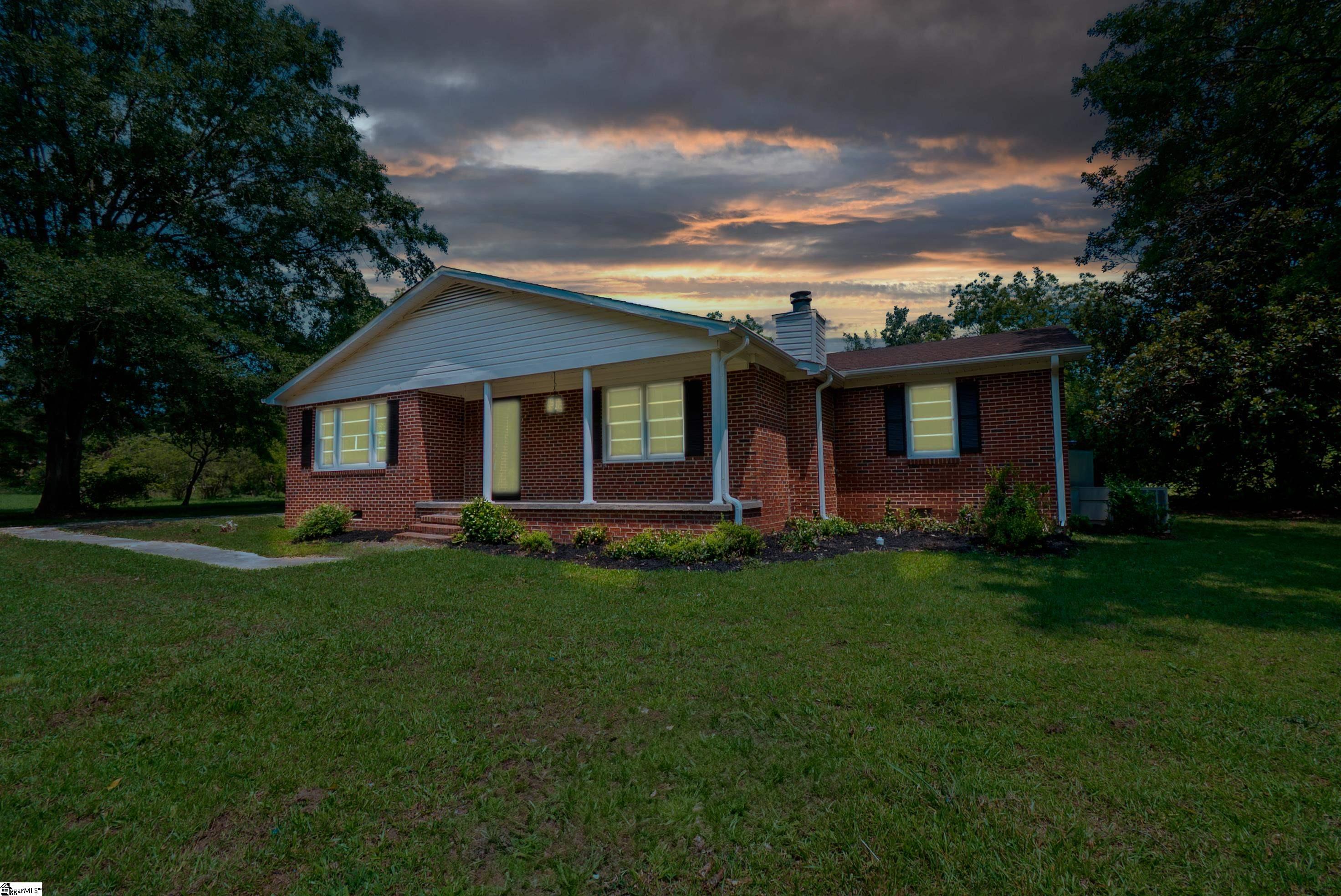 231 E Hampton, Honea Path, South Carolina image 1