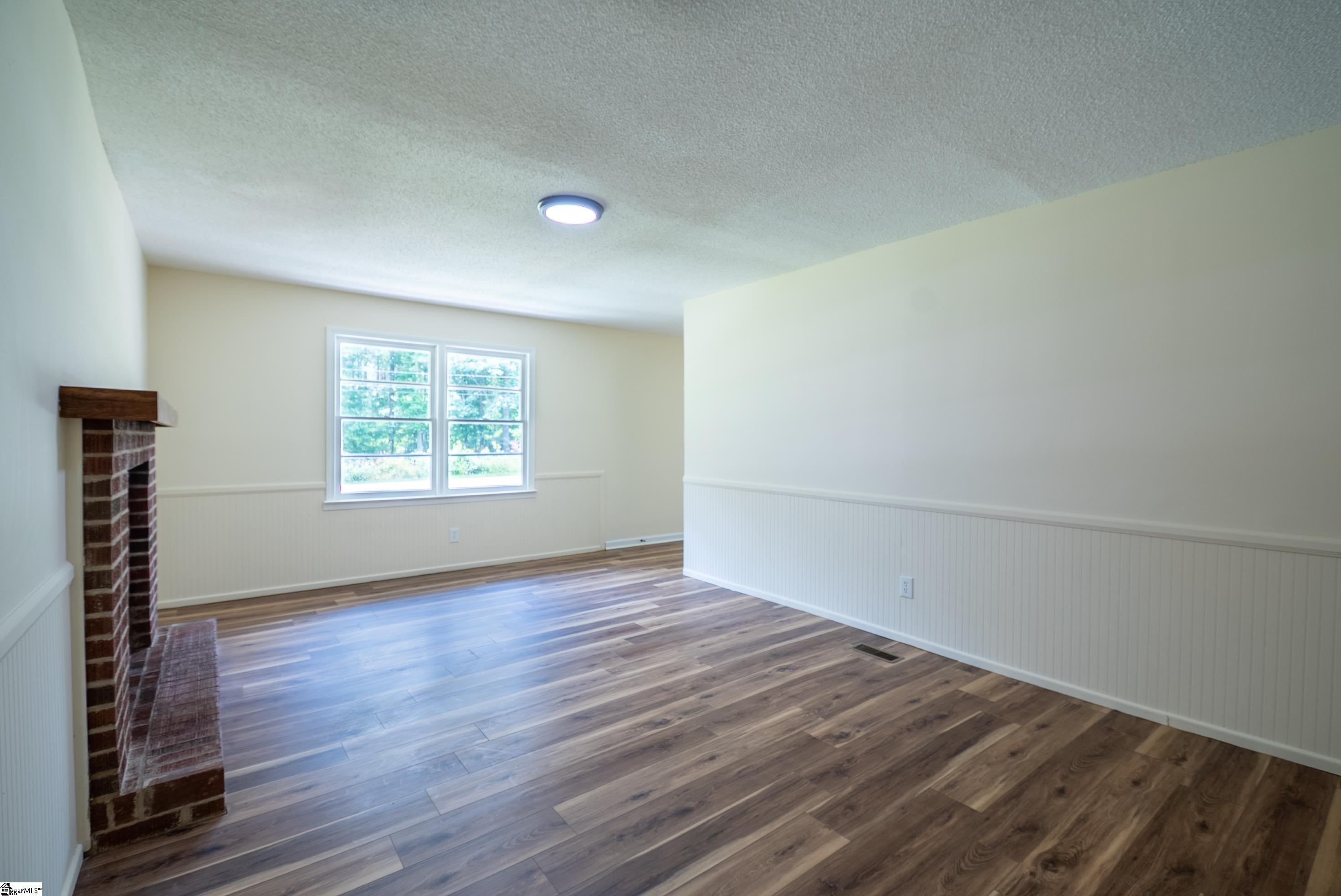 231 E Hampton, Honea Path, South Carolina image 30